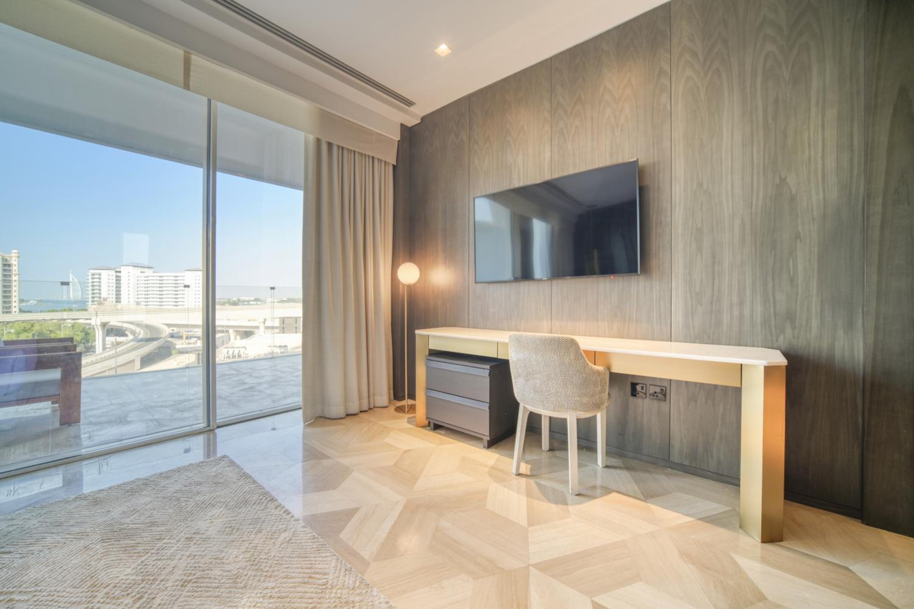 FIVE Palm Jumeirah Residences - Mint Stay