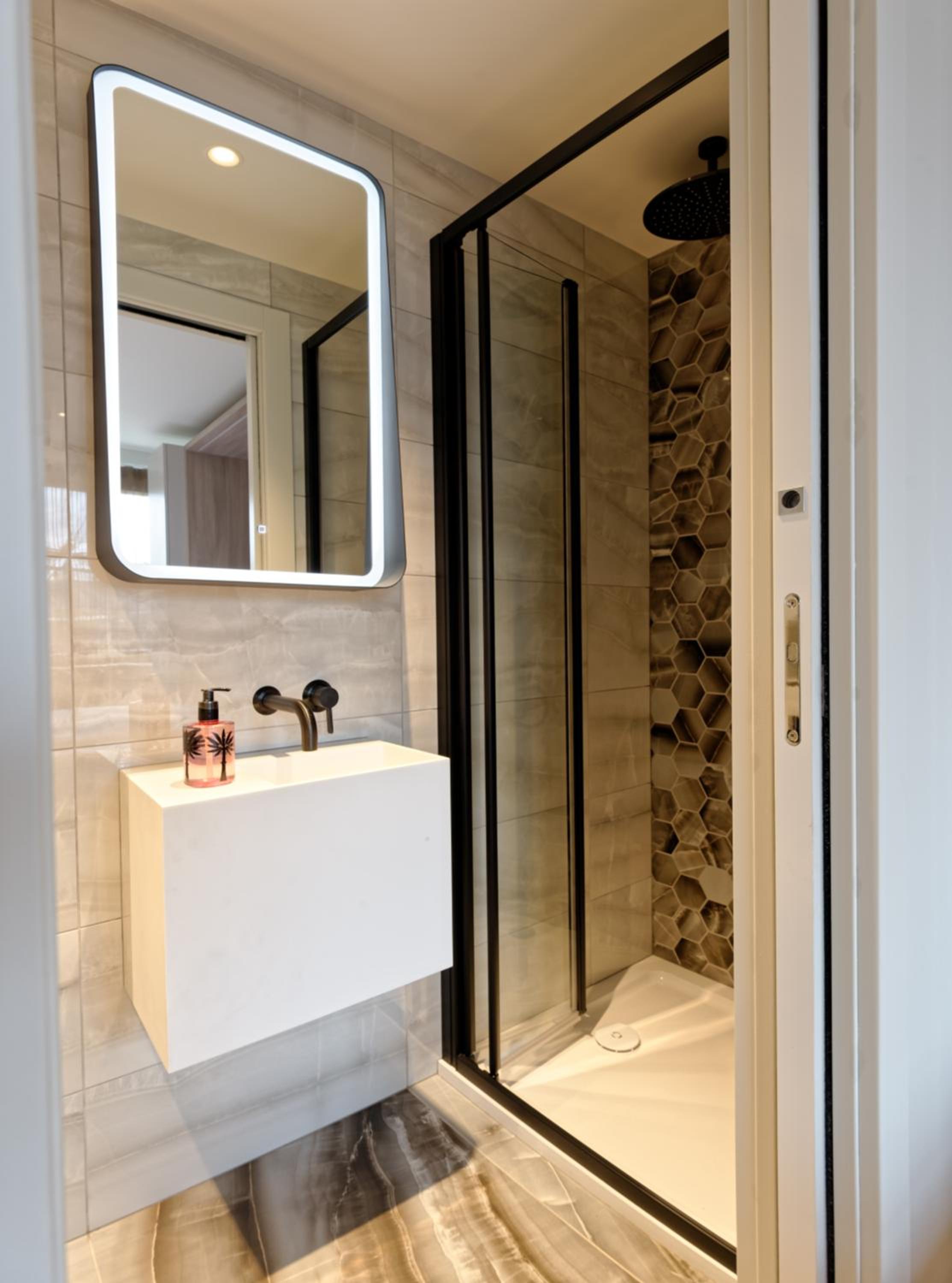 South Kensington Studios by D'Montrio