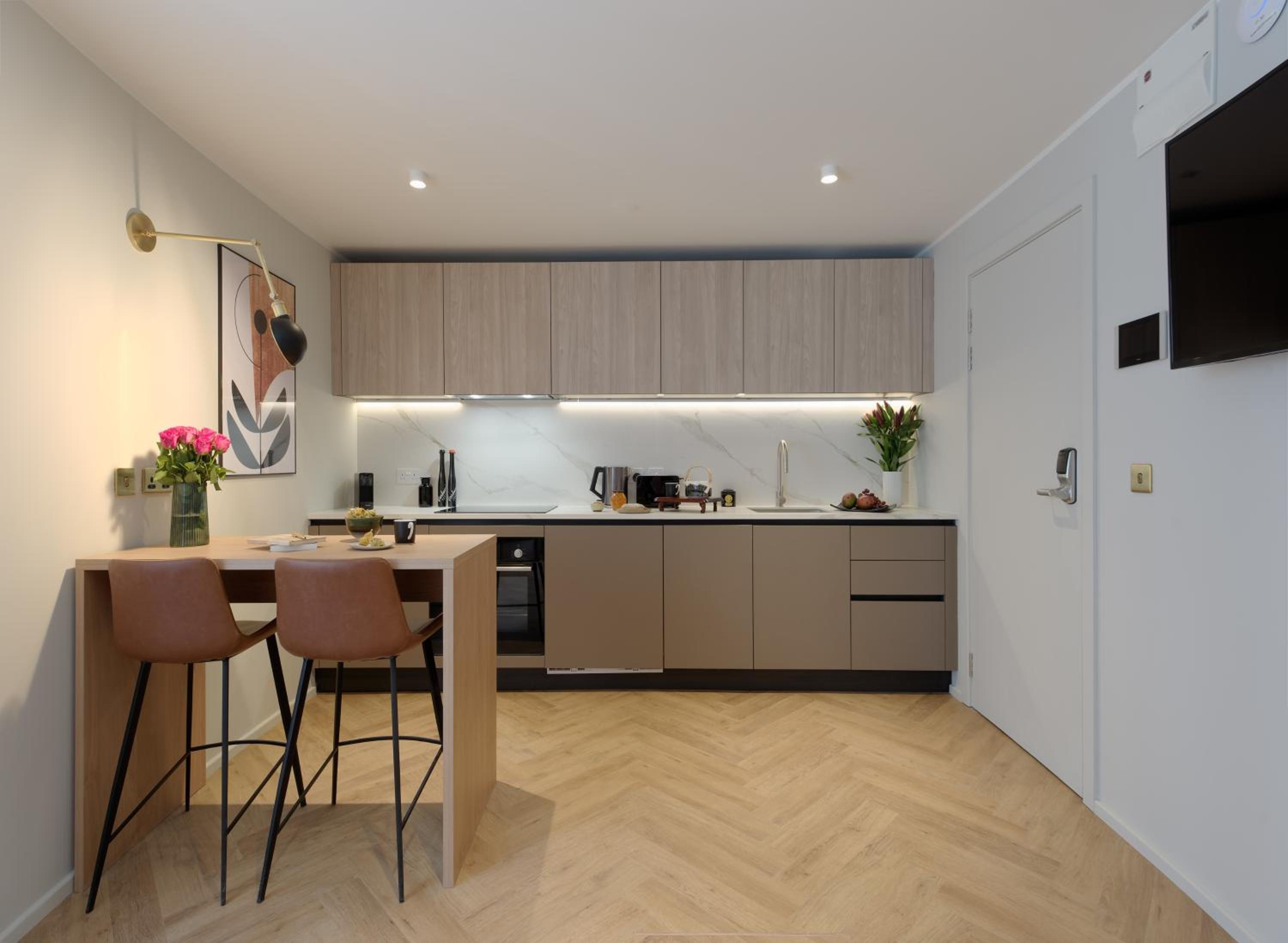 South Kensington Studios by D'Montrio