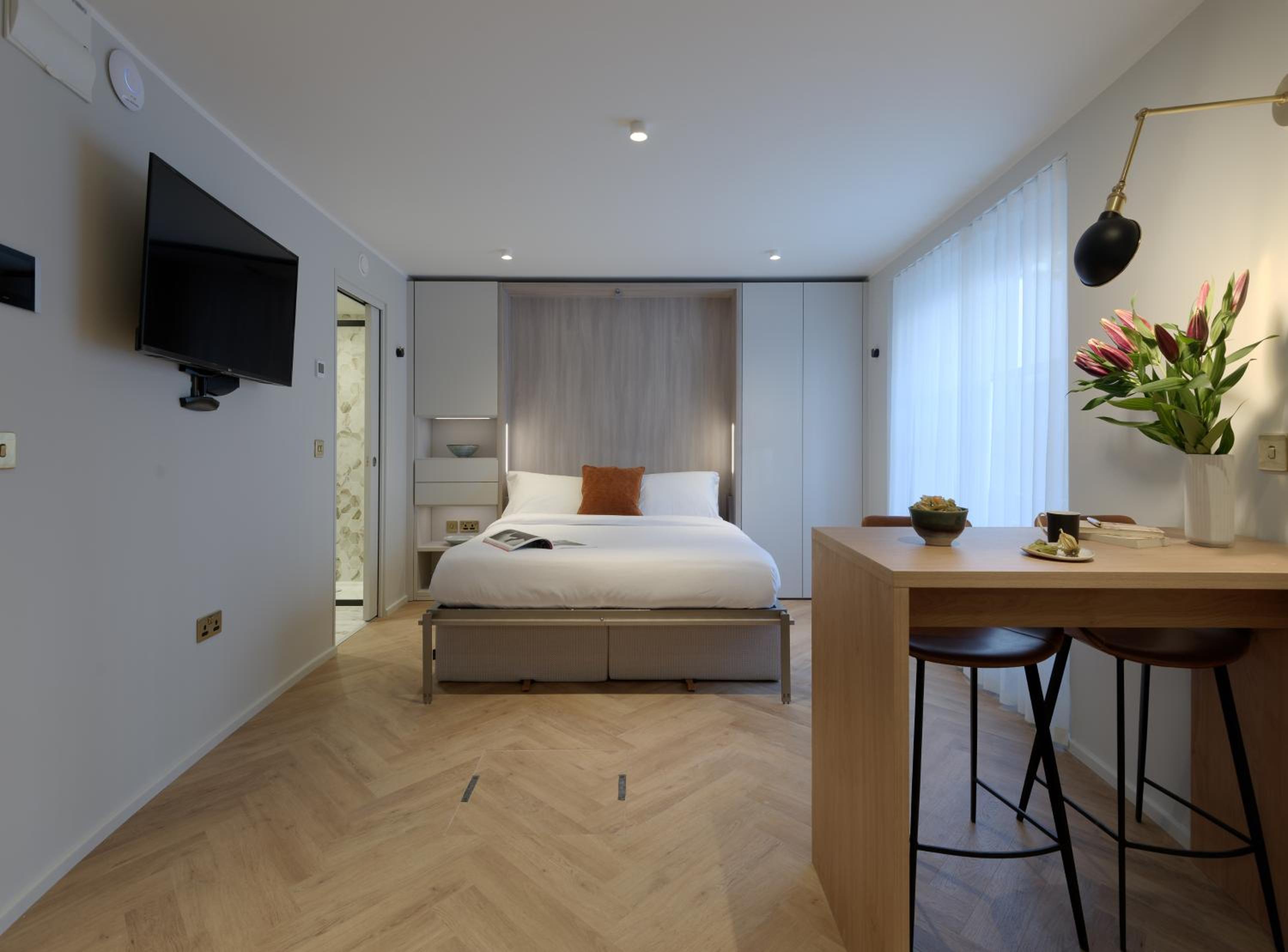South Kensington Studios by D'Montrio