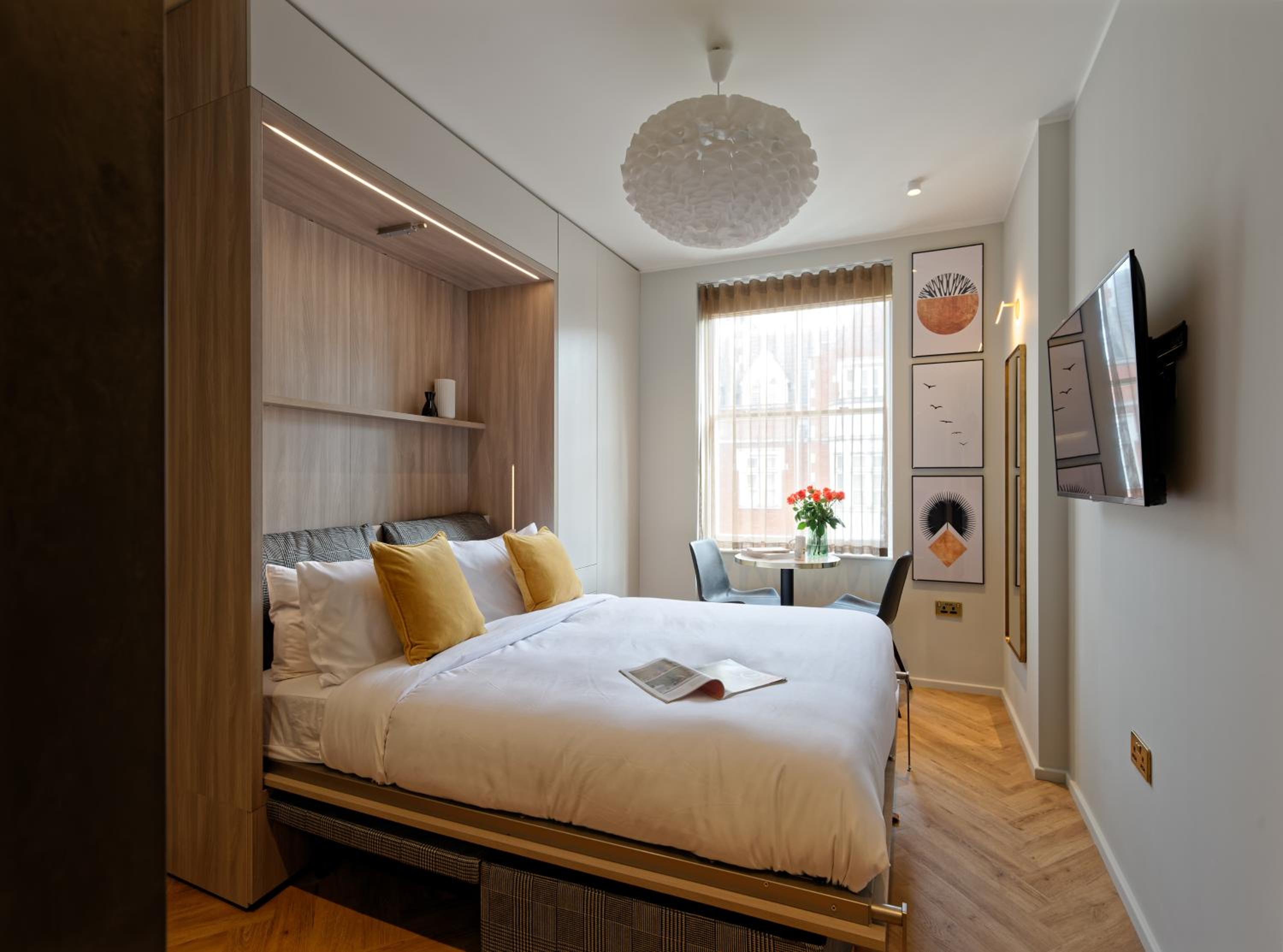 South Kensington Studios by D'Montrio