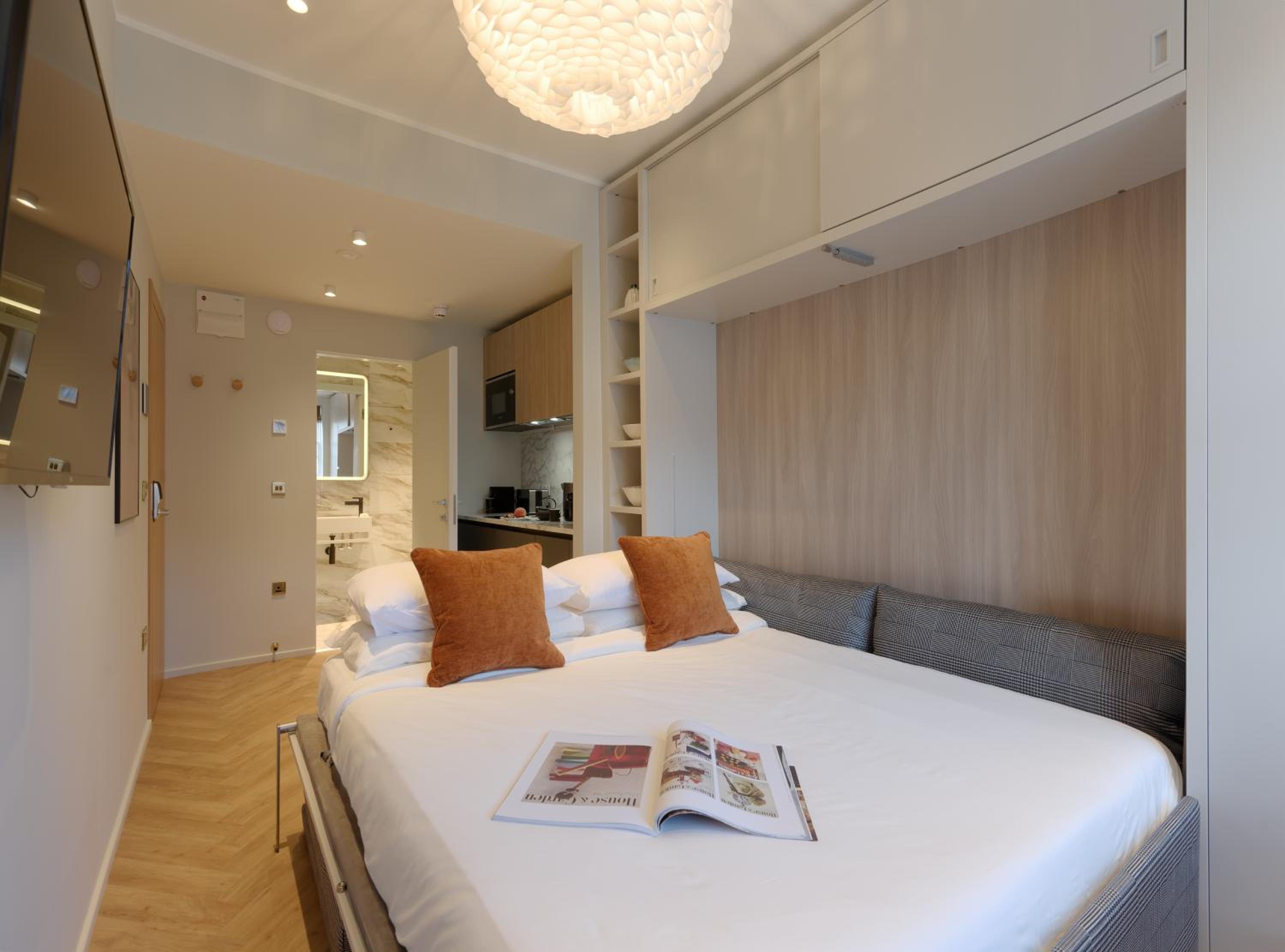 South Kensington Studios by D'Montrio