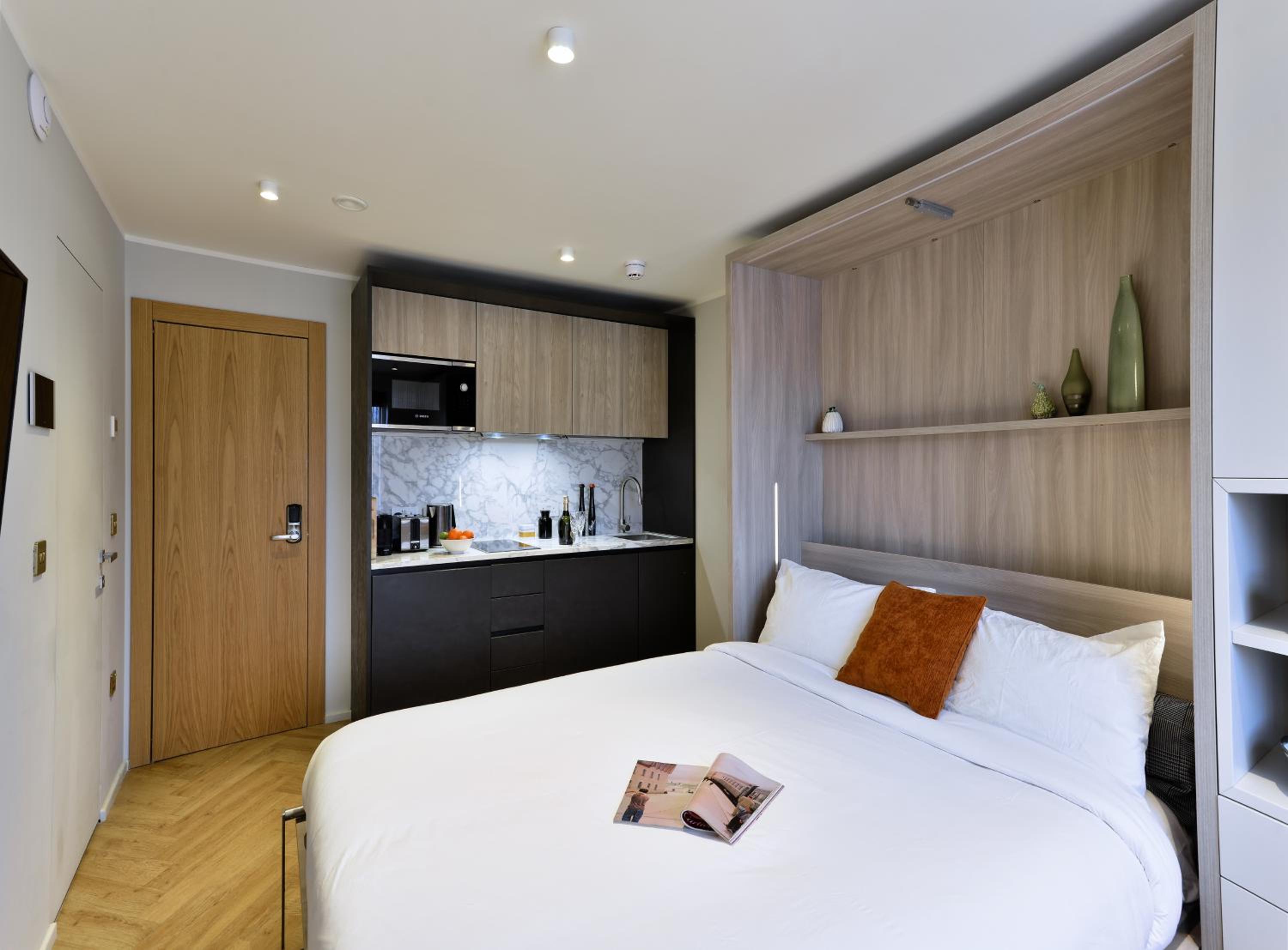 South Kensington Studios by D'Montrio