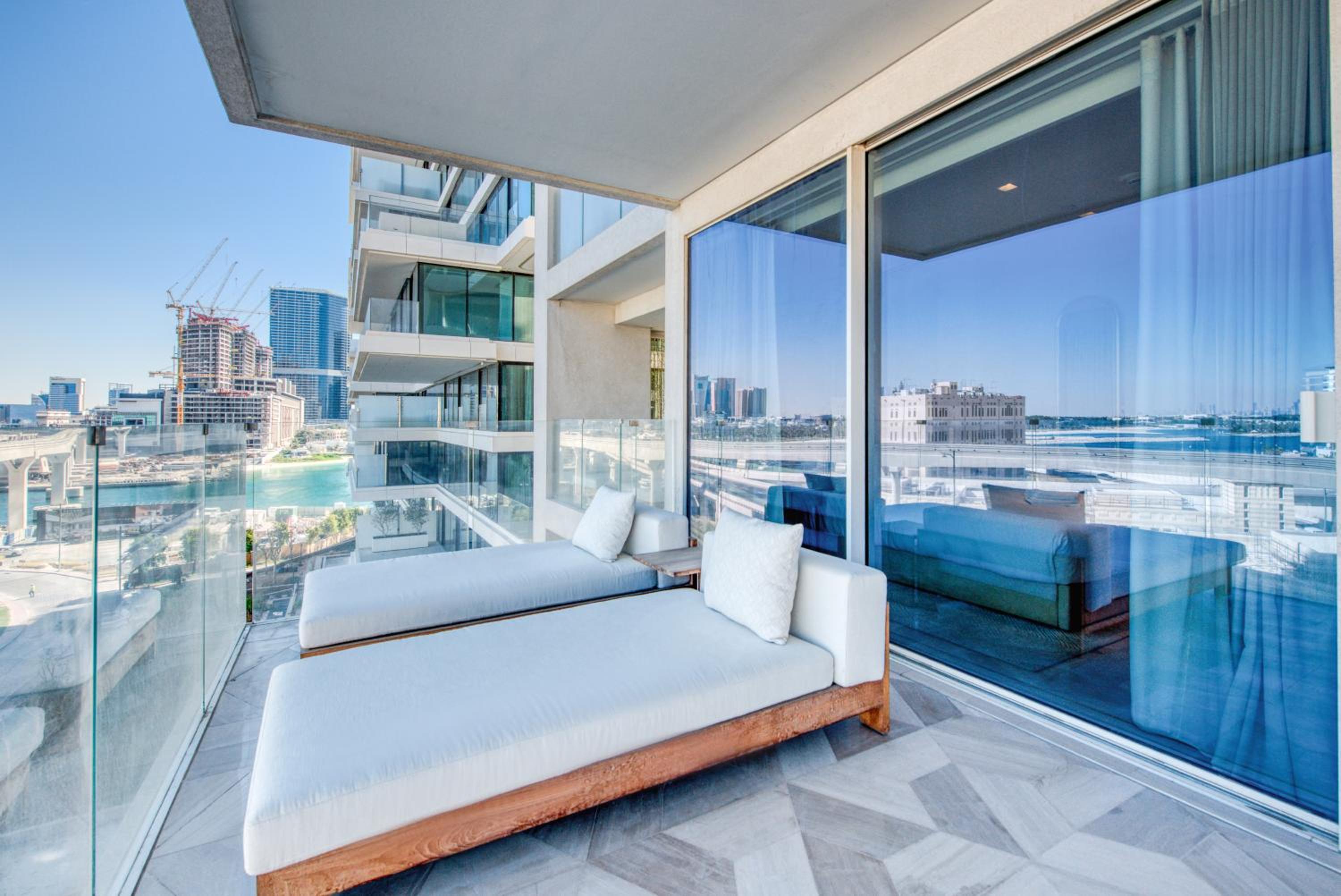 FIVE Palm Jumeirah Residences - Mint Stay