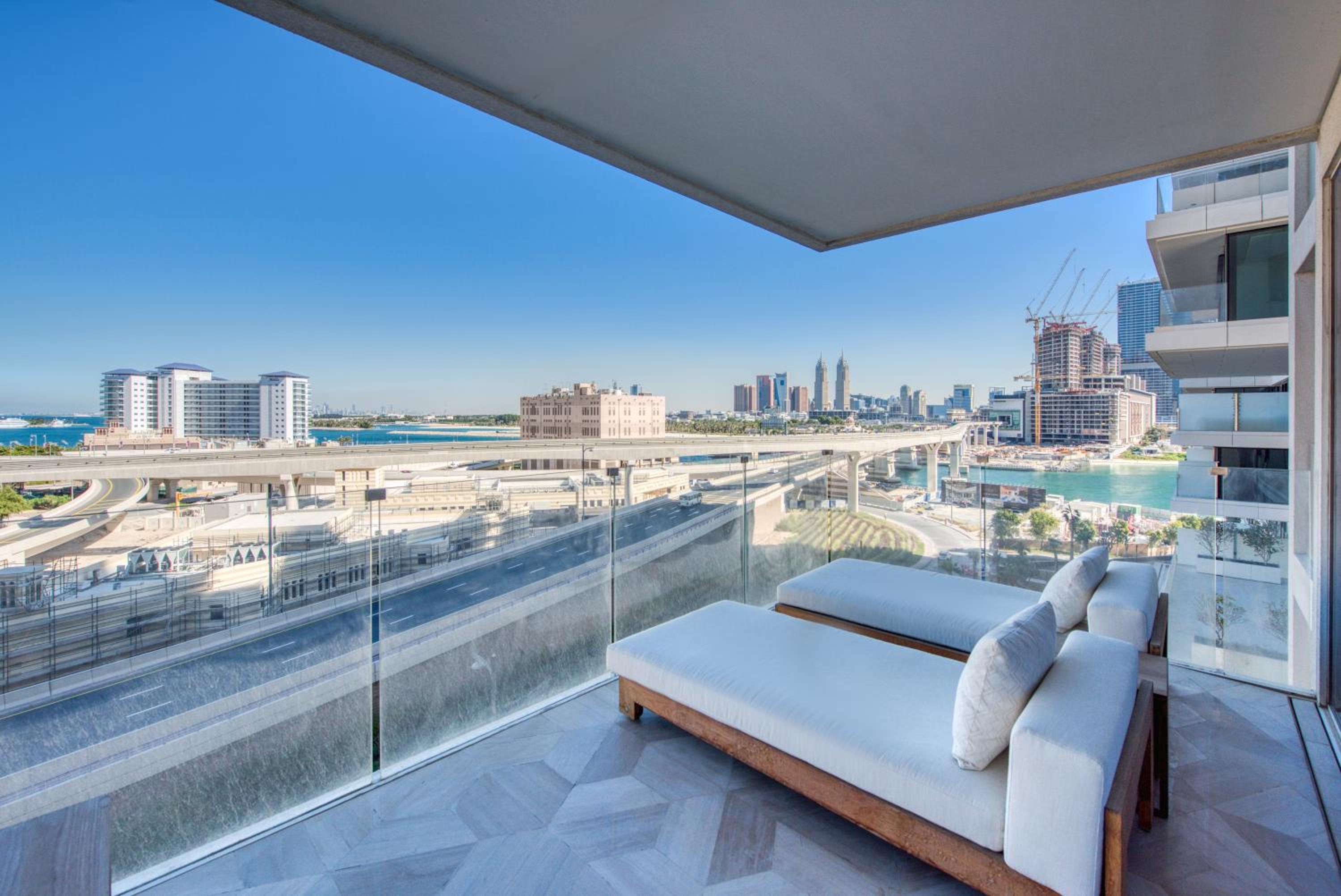 FIVE Palm Jumeirah Residences - Mint Stay