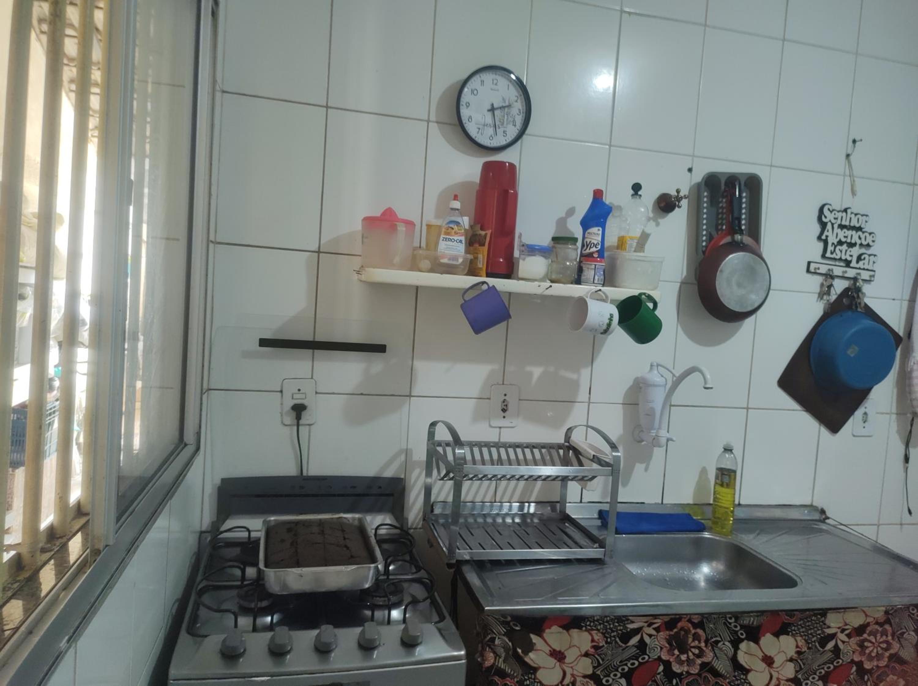 Quarto em casa de Família- Riacho