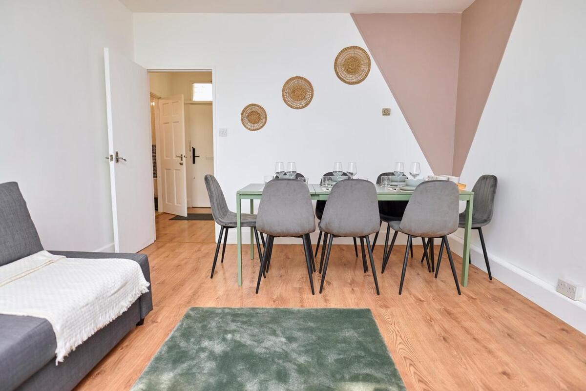 Elegant 3-Bed flat in Bayswater!
