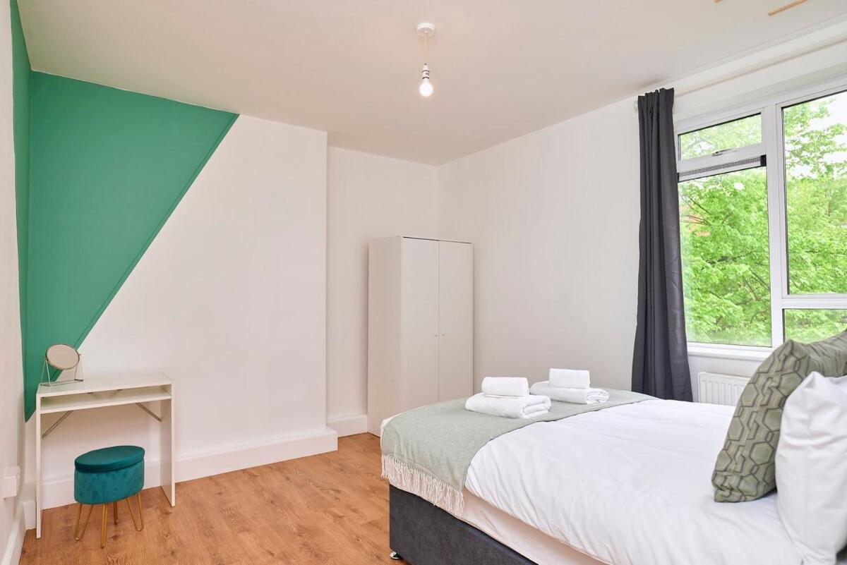 Elegant 3-Bed flat in Bayswater!