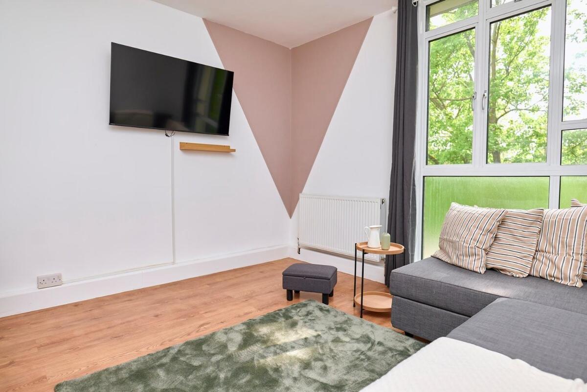 Elegant 3-Bed flat in Bayswater!