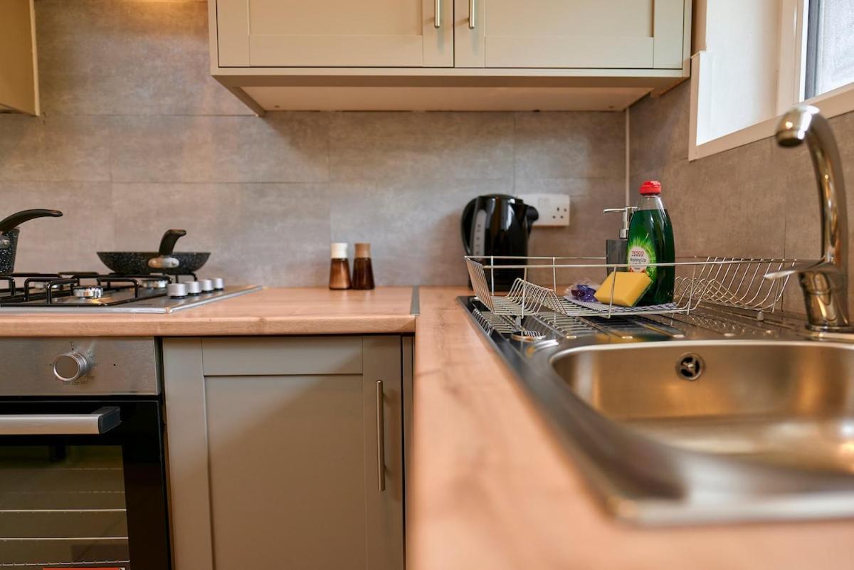 Elegant 3-Bed flat in Bayswater!