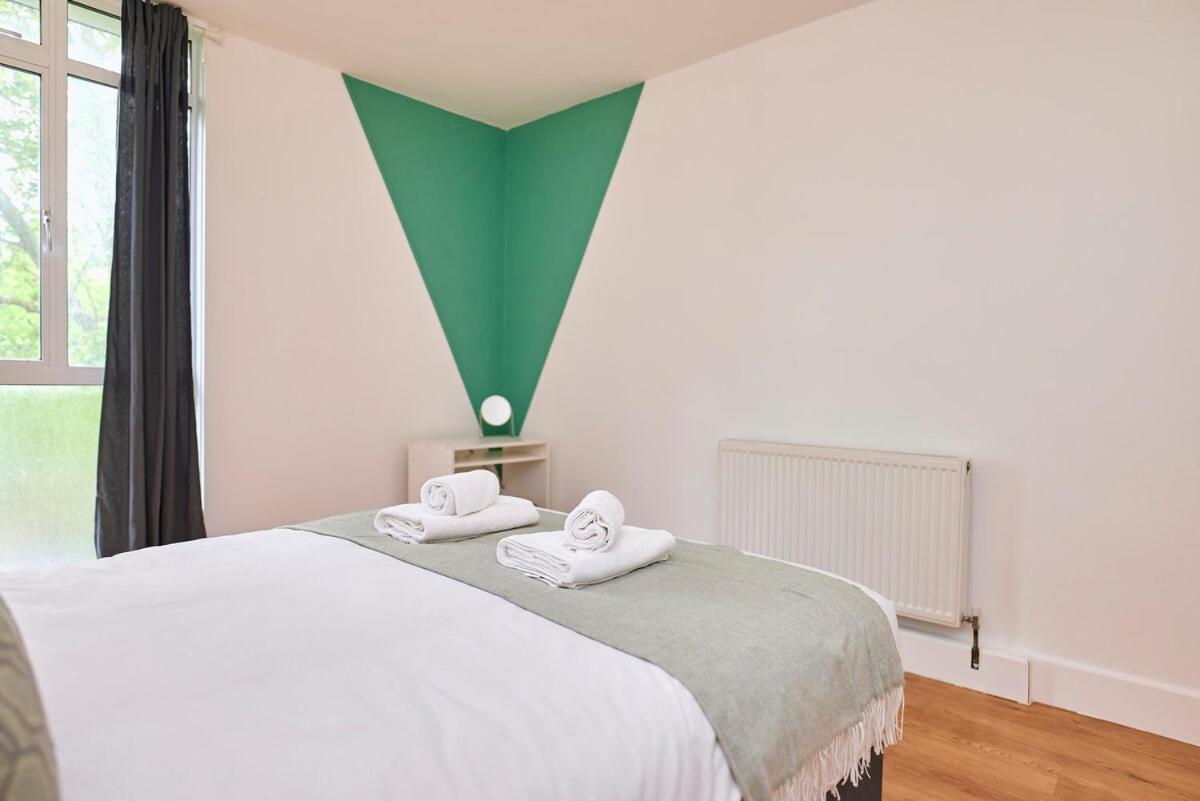 Elegant 3-Bed flat in Bayswater!