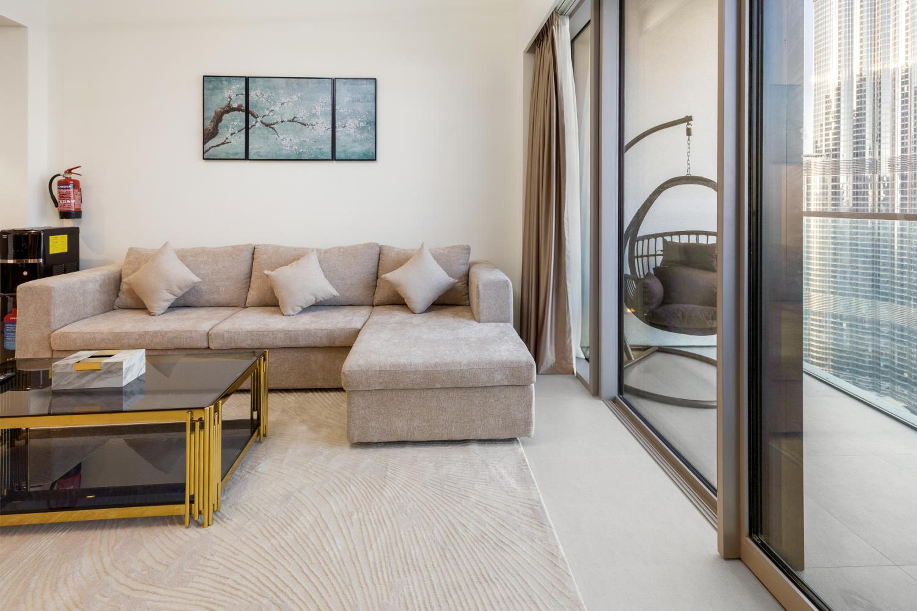 Grande 2BR Apartment with Burj Khalifa & Fountain Views