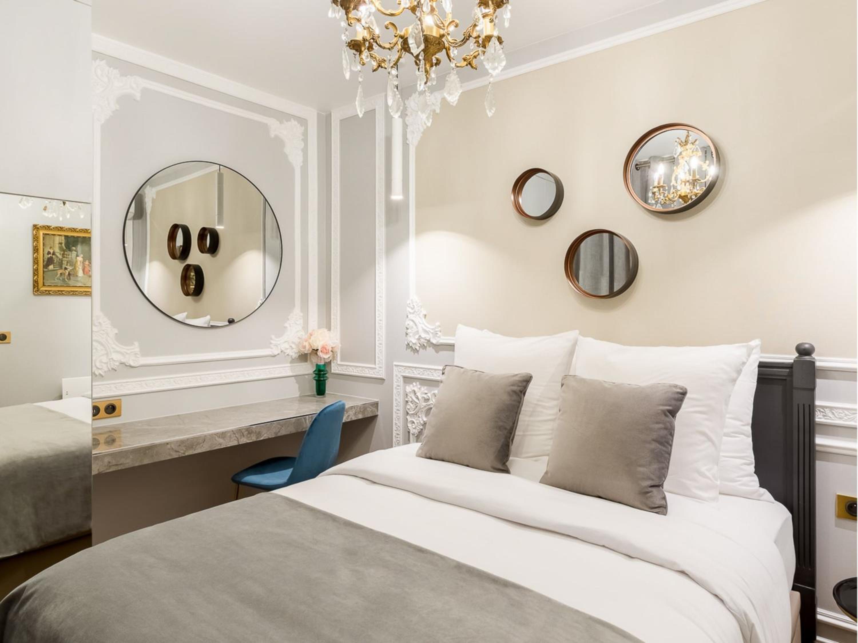 Merveil - Signature Suite - Louvre - Victoria