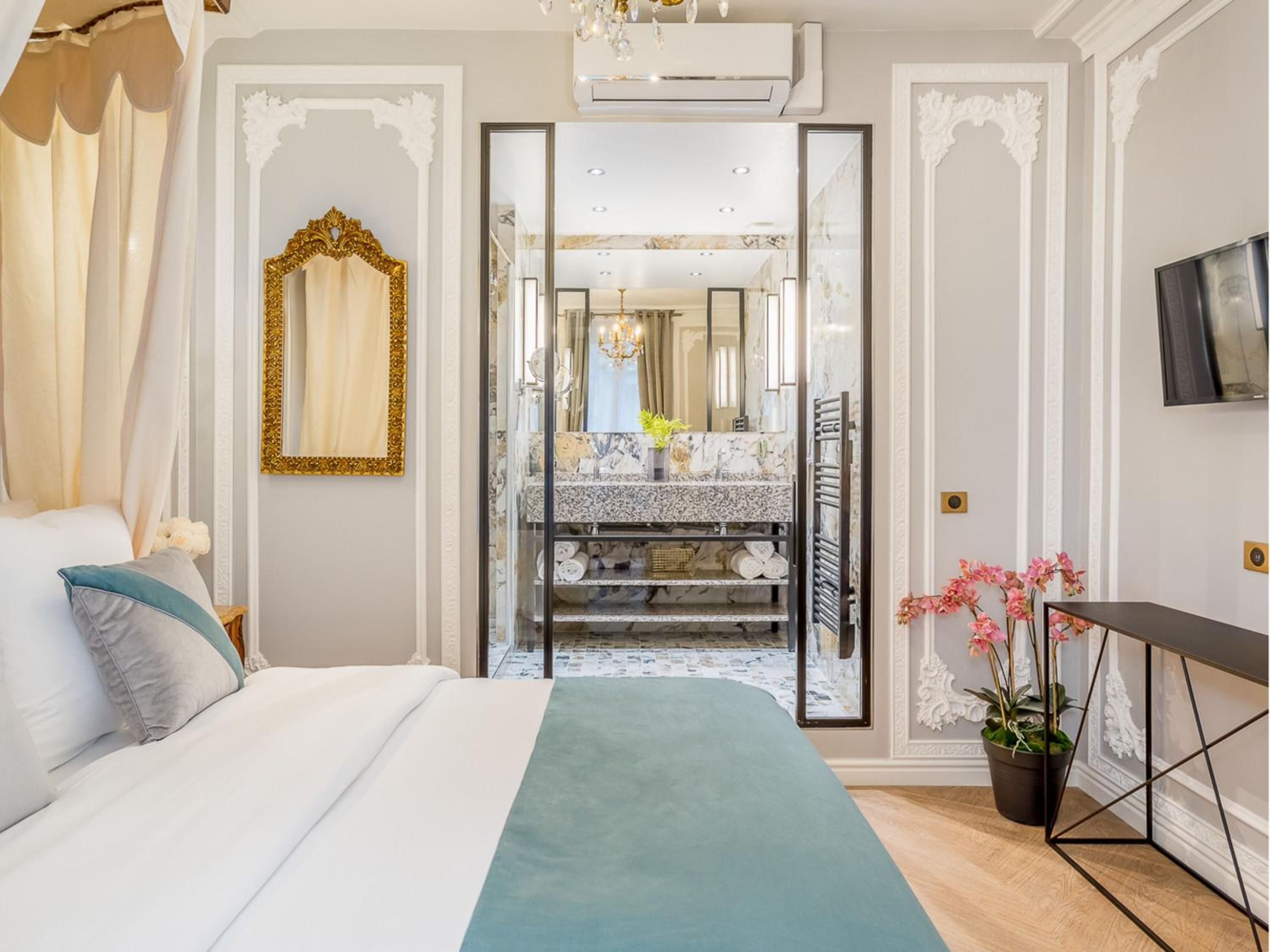 Merveil - Signature Suite - Louvre - Victoria
