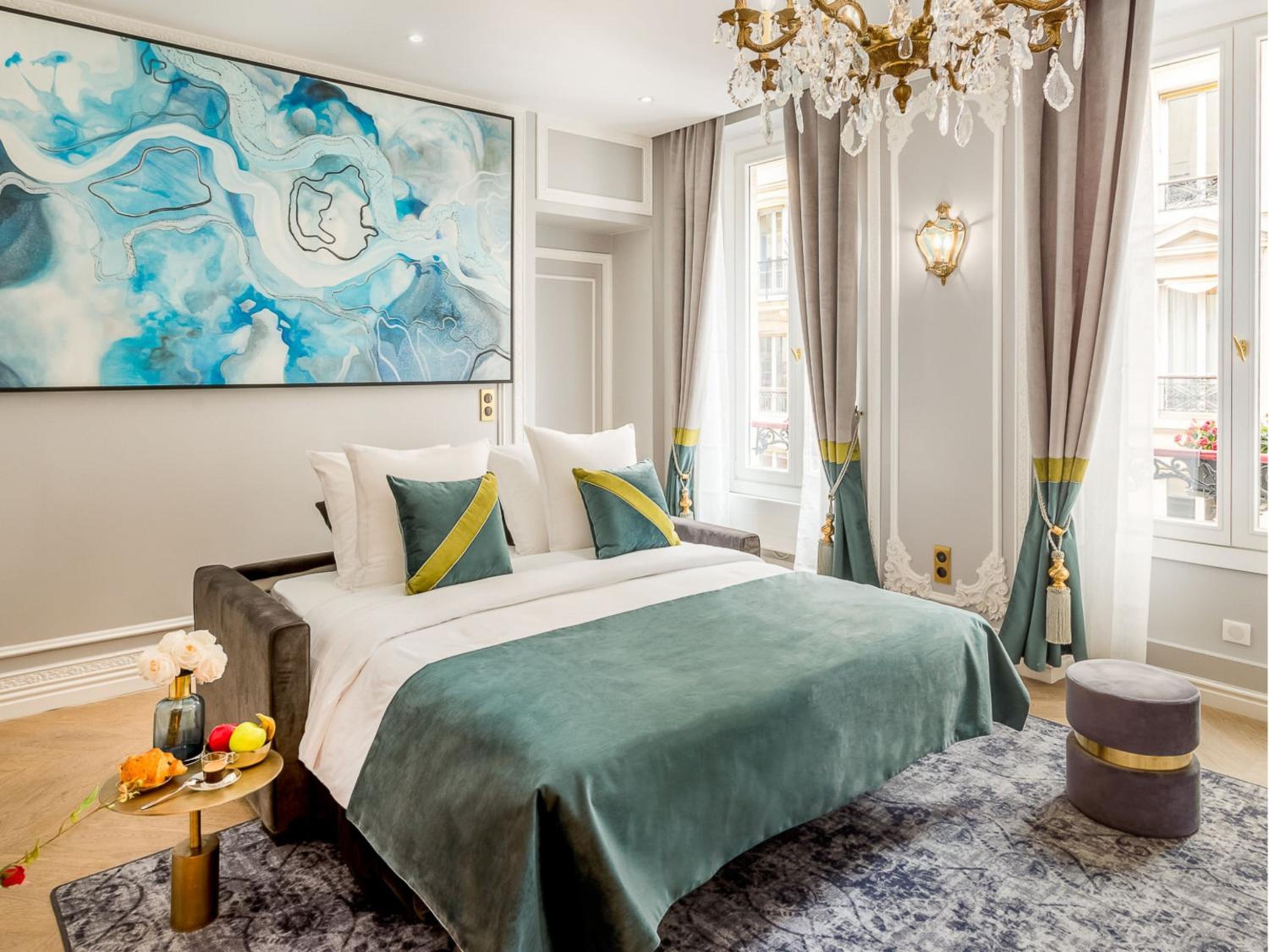 Merveil - Signature Suite - Louvre - Victoria