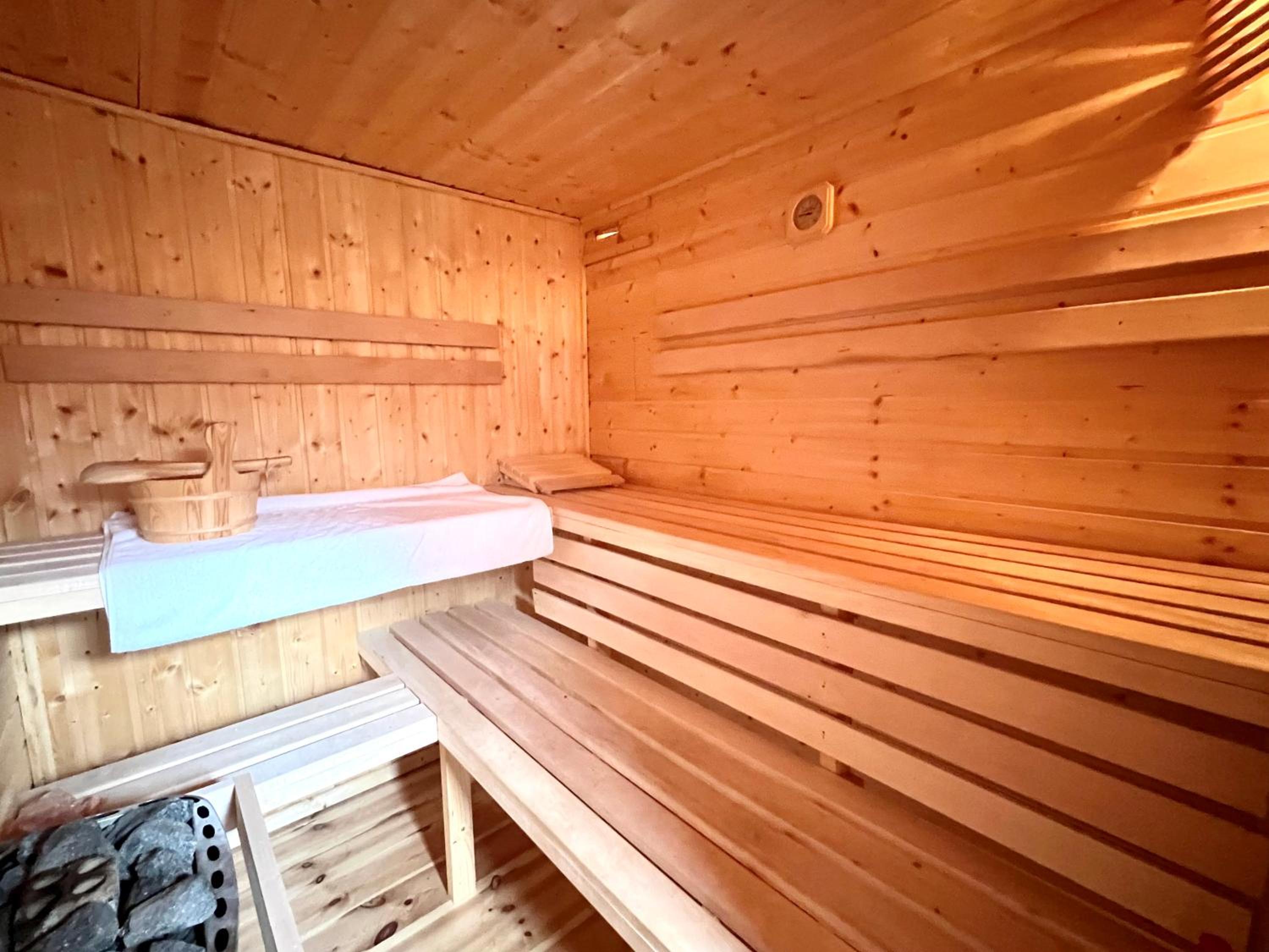 Rajska Mierzeja , SAUNA , JAKUZZI ,BASEN Z PODGRZEWANĄ WODĄ , KLIMATYZACJA-OGRZEWANIE , PLAC ZABAW , ROWERY , TARAS