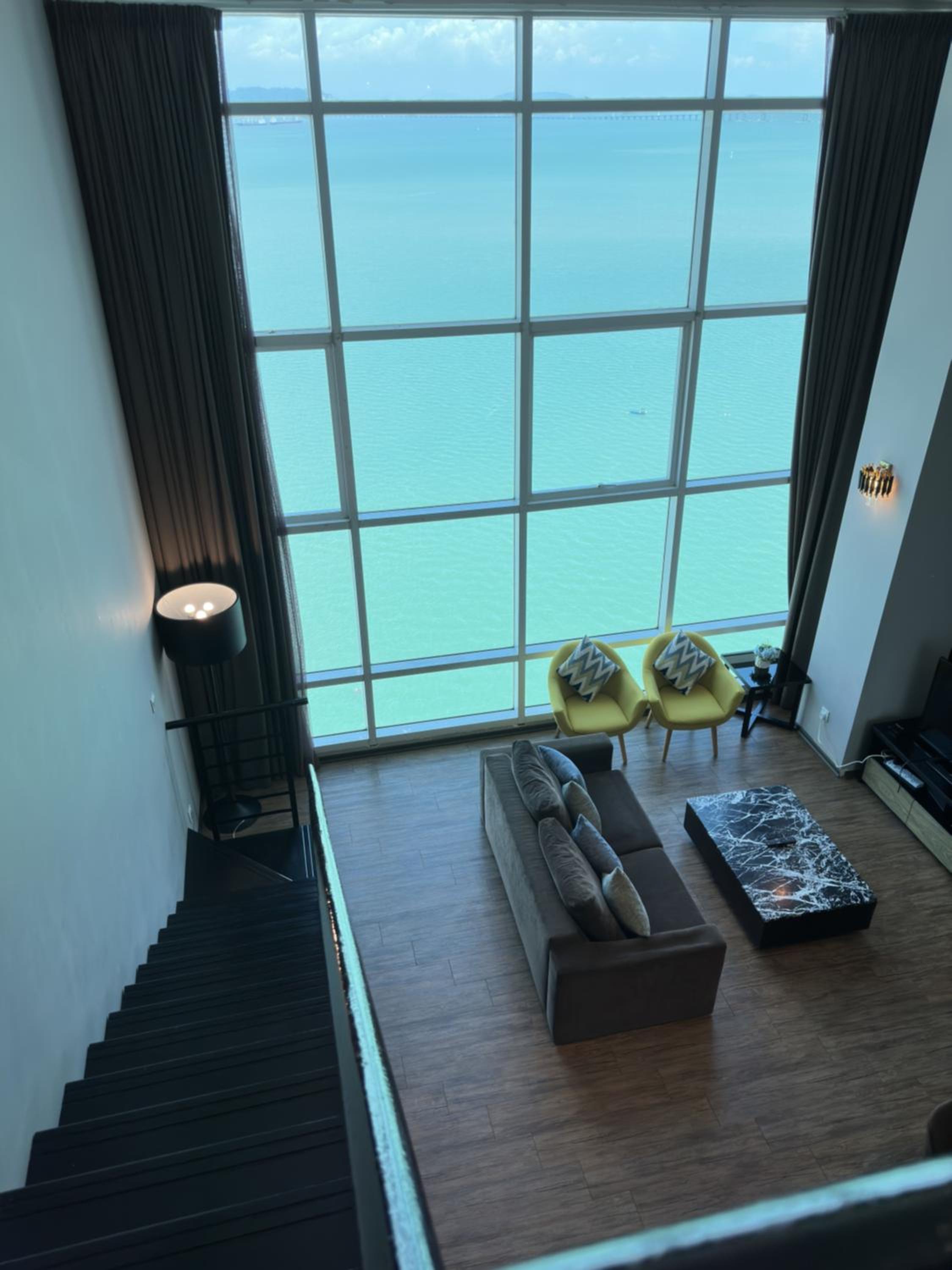 Seaview 2BR Duplex at Maritime Georgetown with Pool & Gym 73A