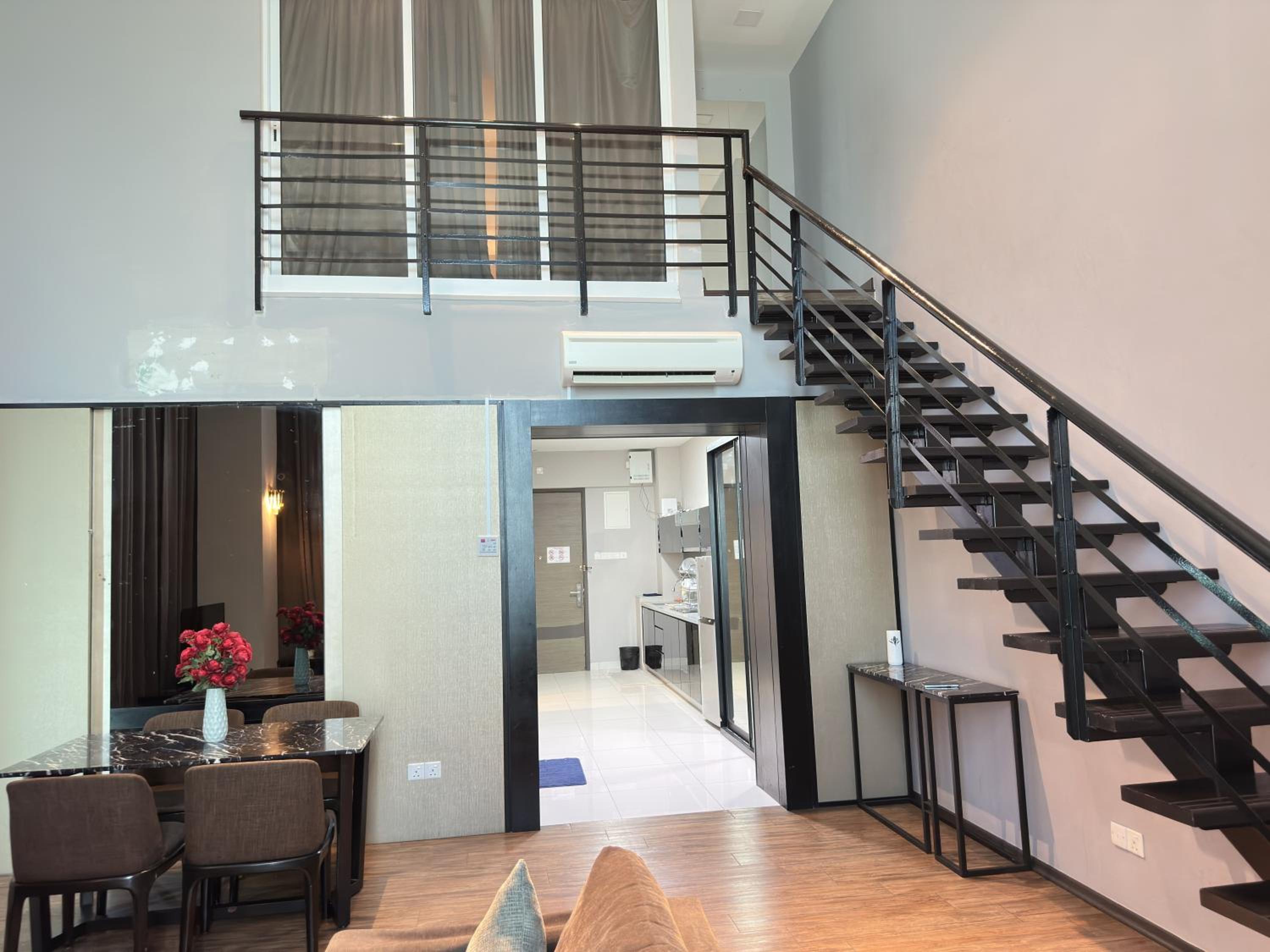 Seaview 2BR Duplex at Maritime Georgetown with Pool & Gym 73A