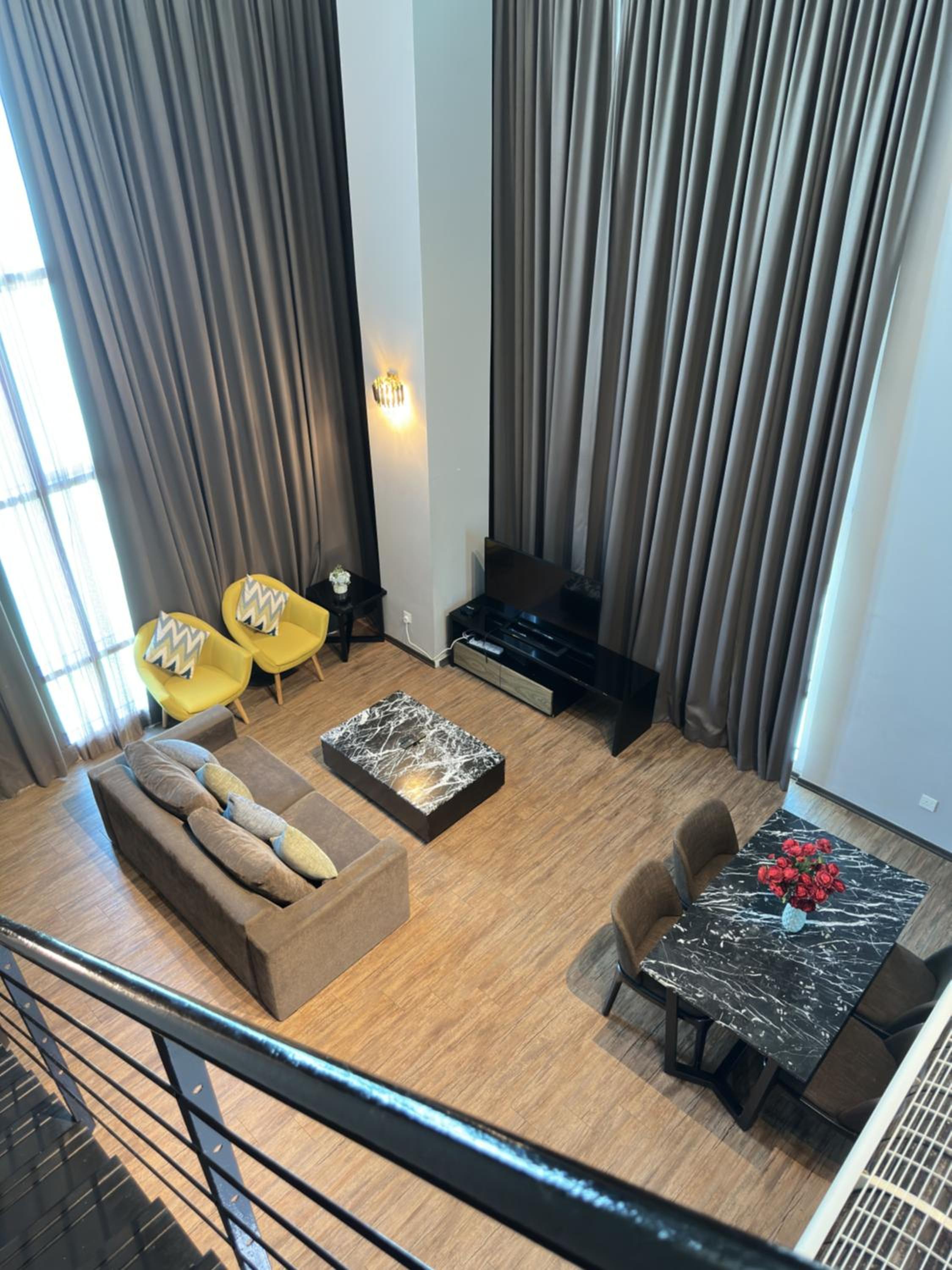 Seaview 2BR Duplex at Maritime Georgetown with Pool & Gym 73A