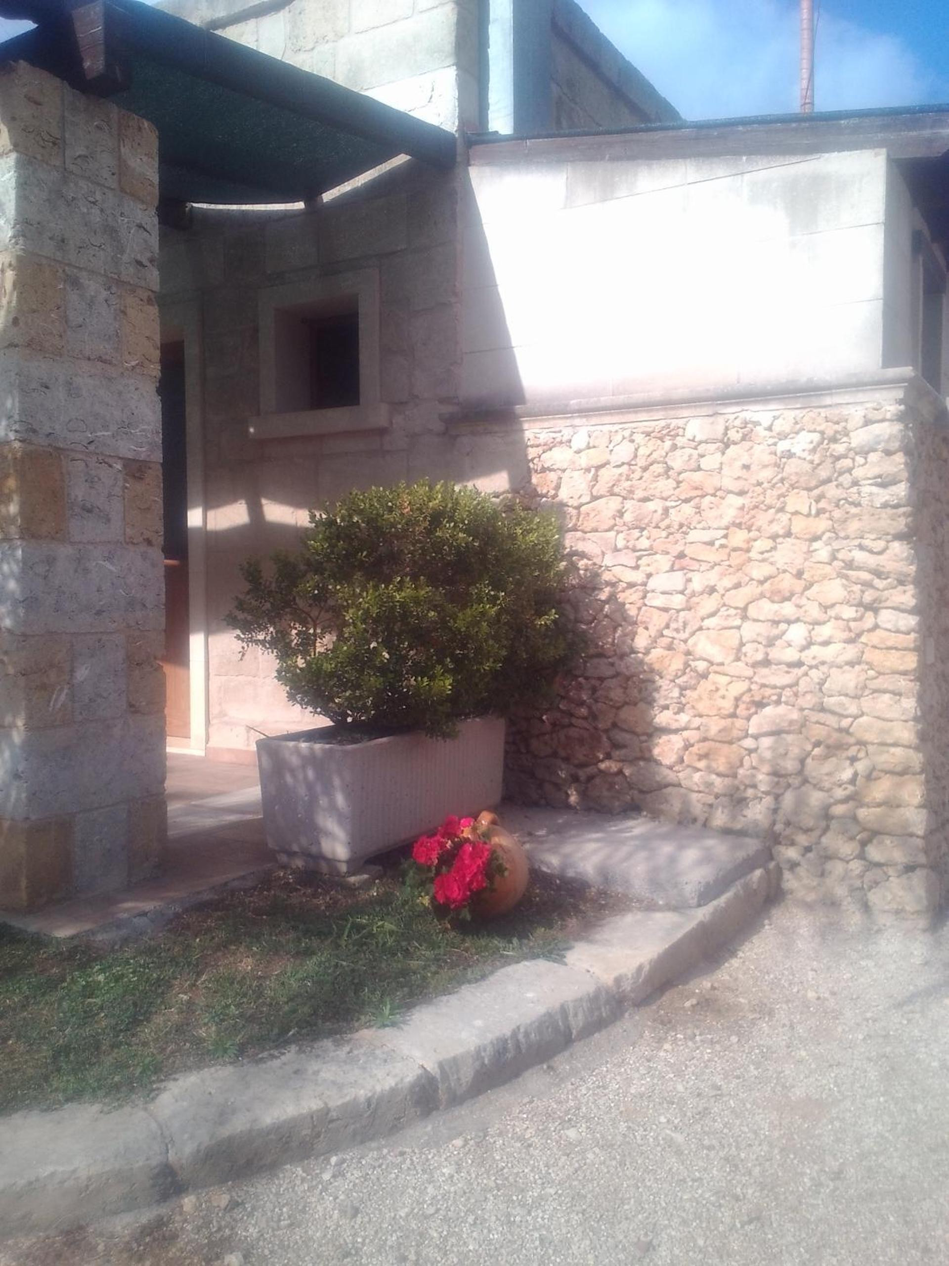 Photo 37