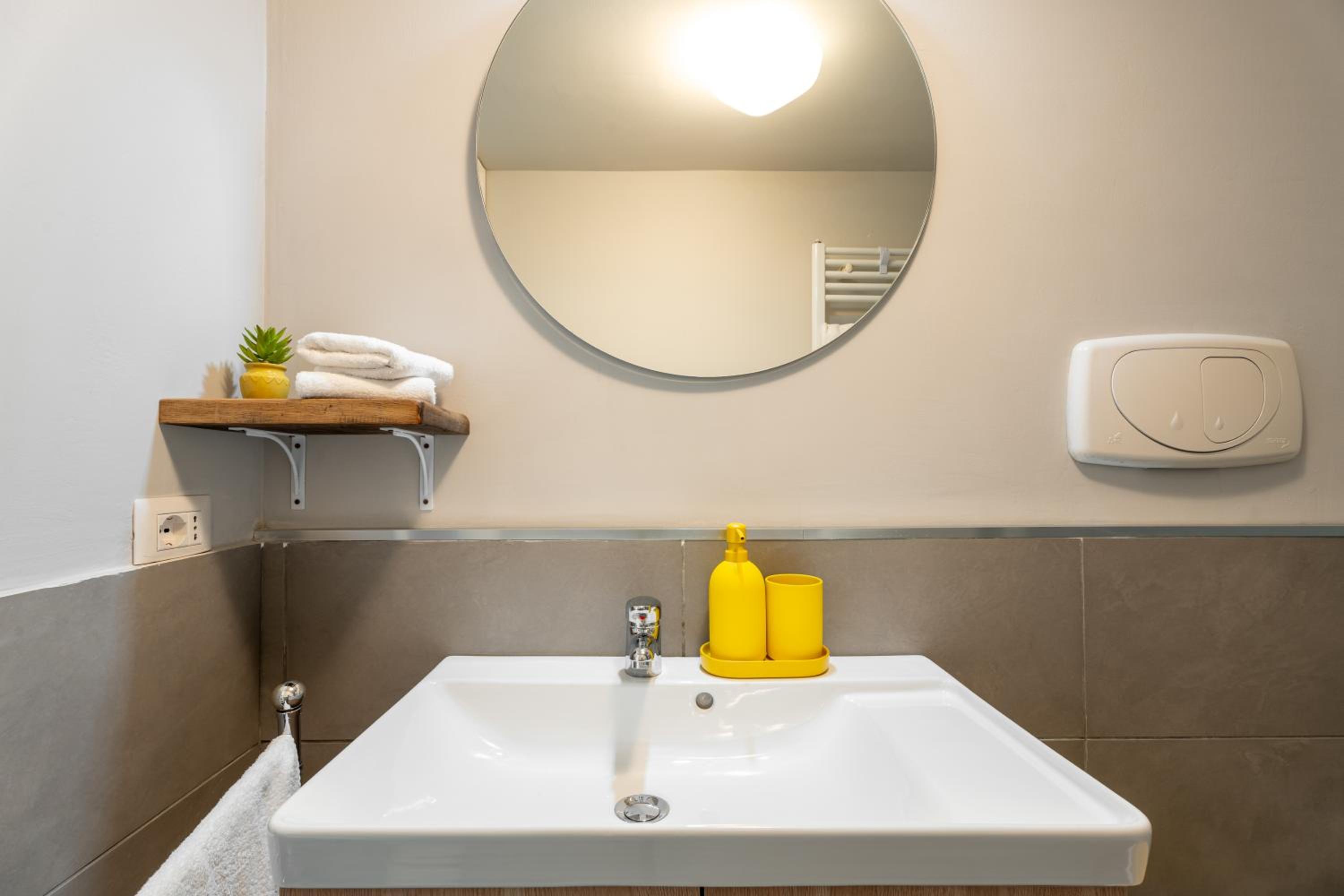 Loft16 Rome - 10 min PlGNETO - COLOSSEO