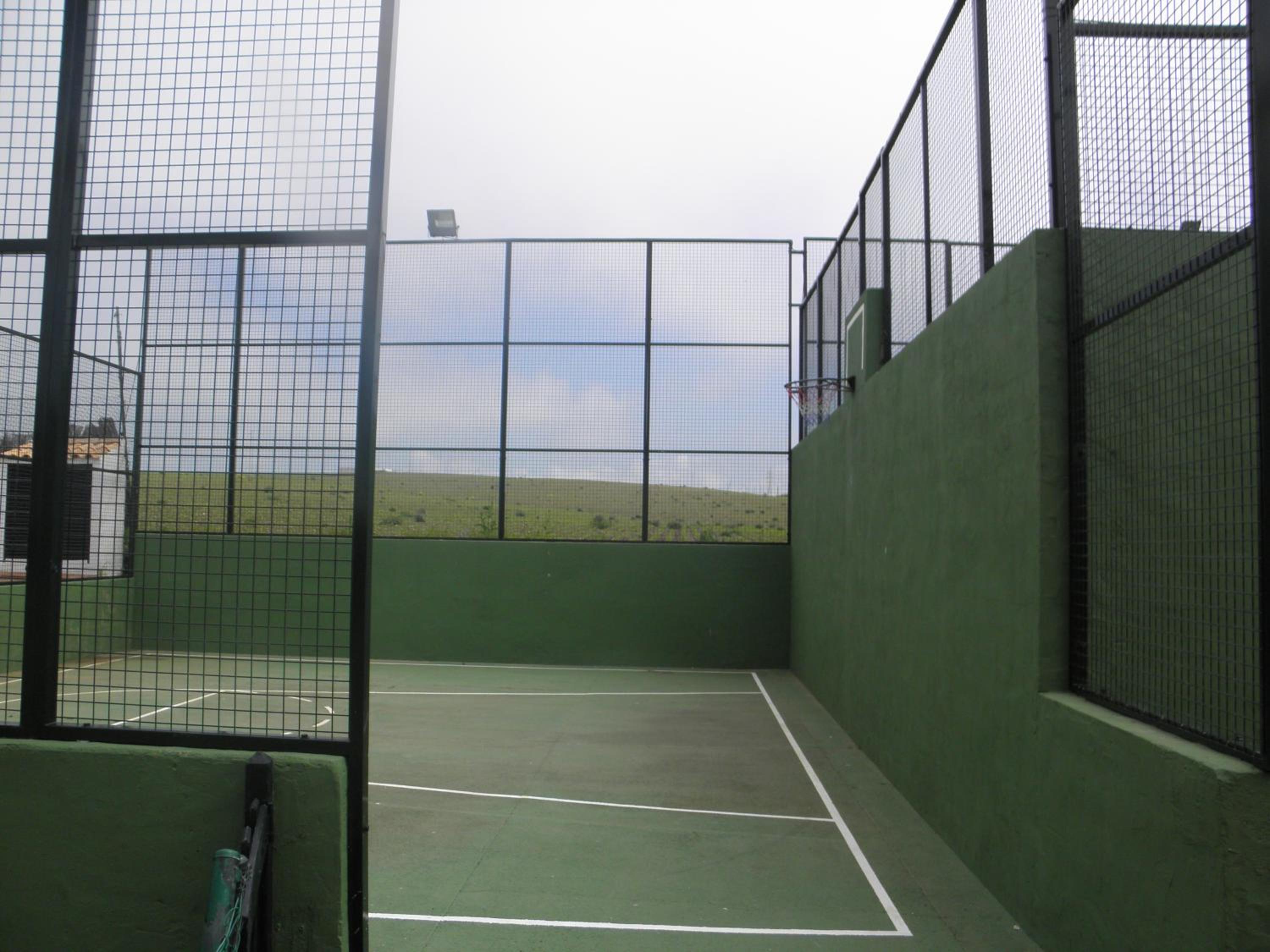 Photo 48