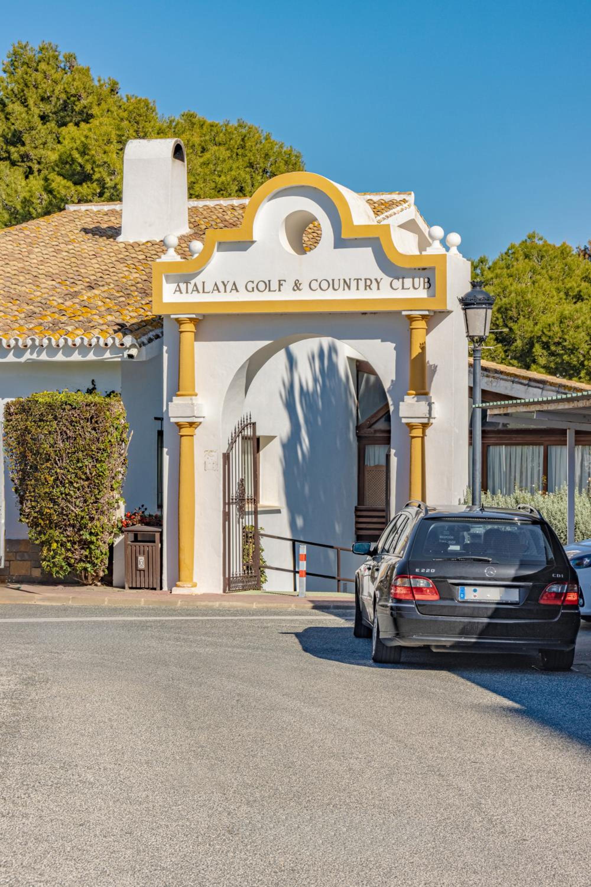 Aguamarina Golf Pool near Marbella