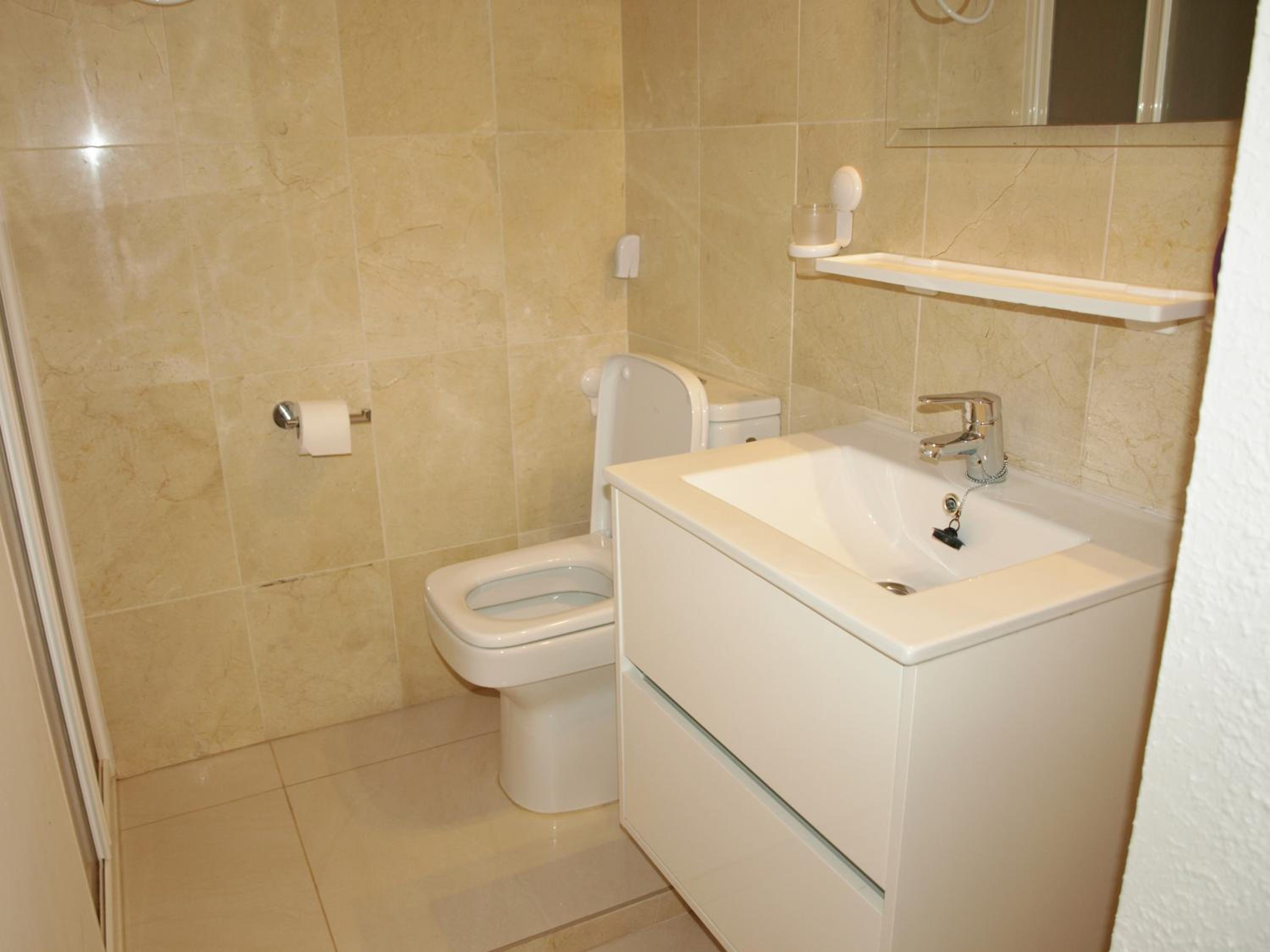 Sunrise Beachfront Apartment by the Marina view 2