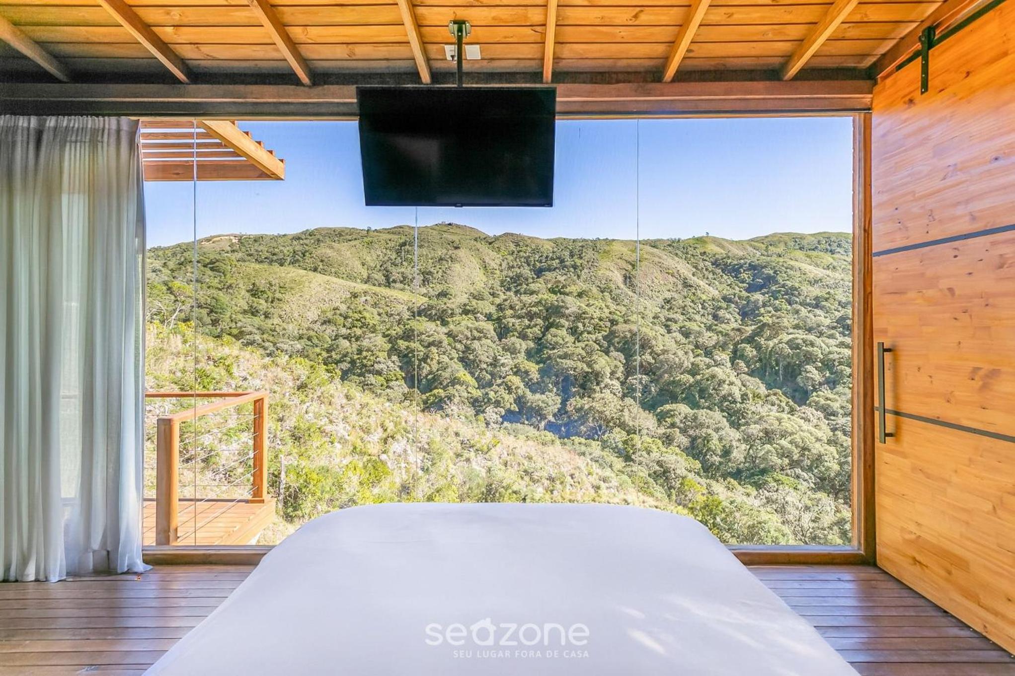 Amazing cabin with mountain view VST021