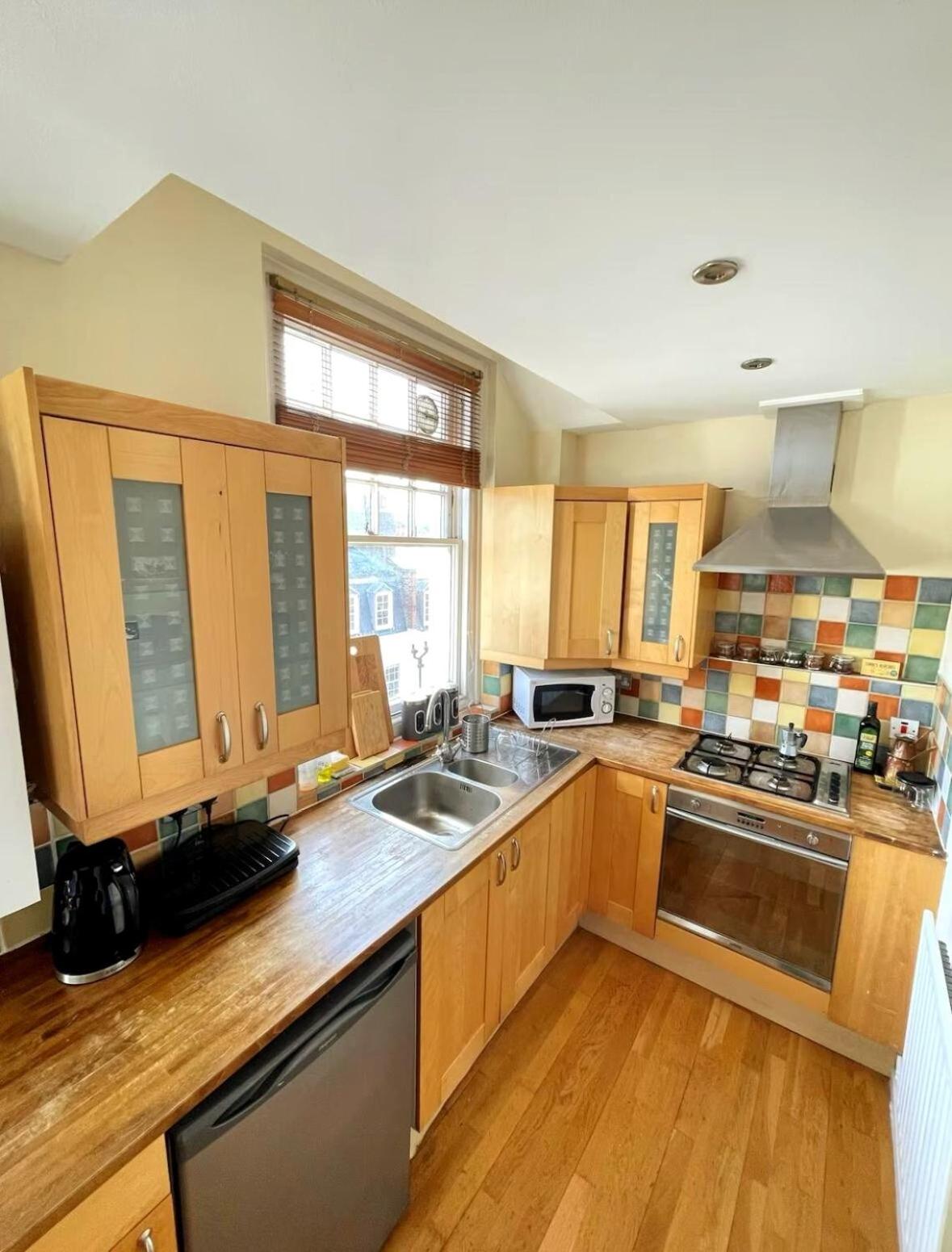 Homer - Cozy Flat in Central London