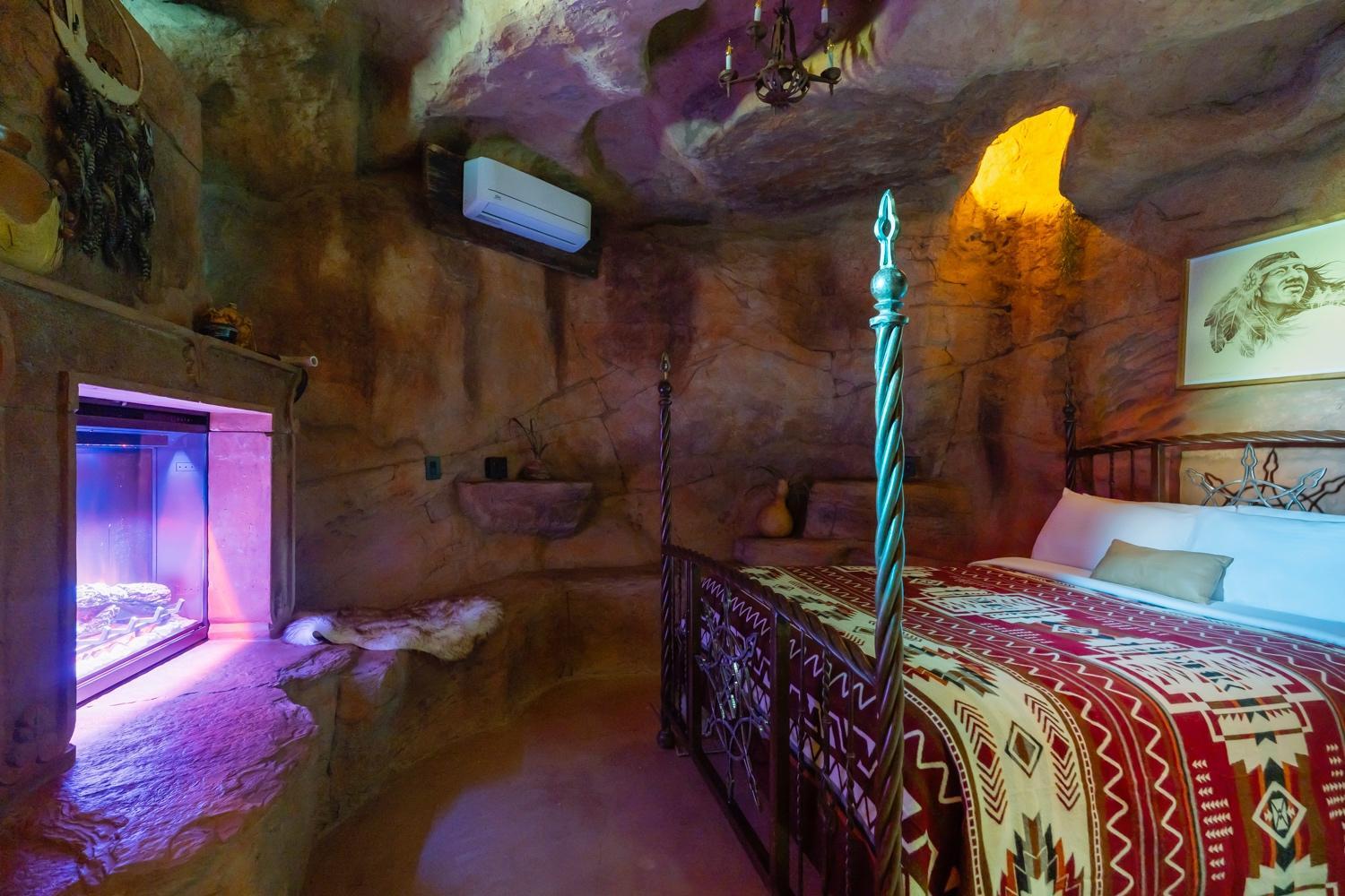 Cave Dwellers- Zions' Only Hand-Sculpted Cave