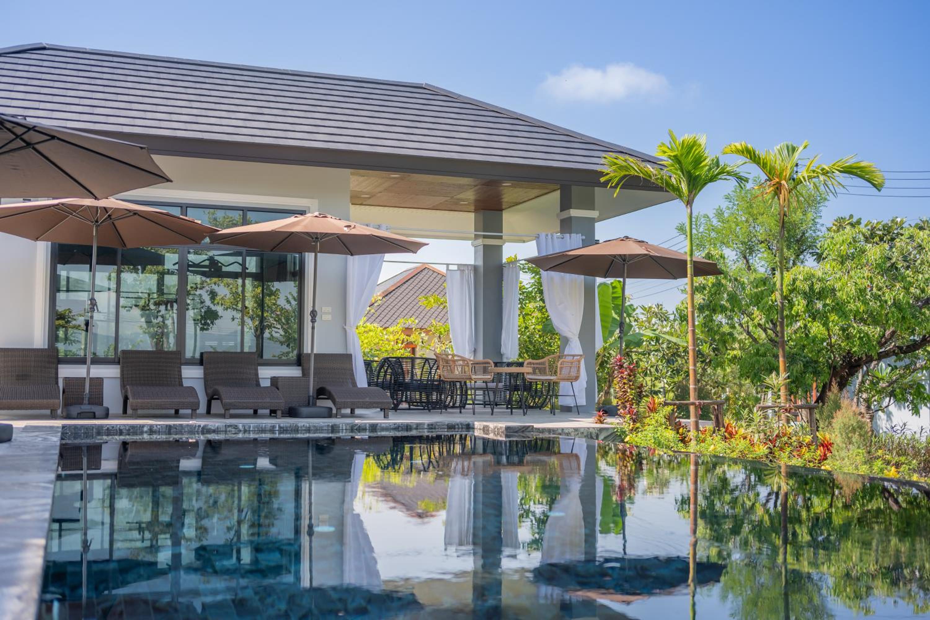 The garden pool villa resort at Doi Saket