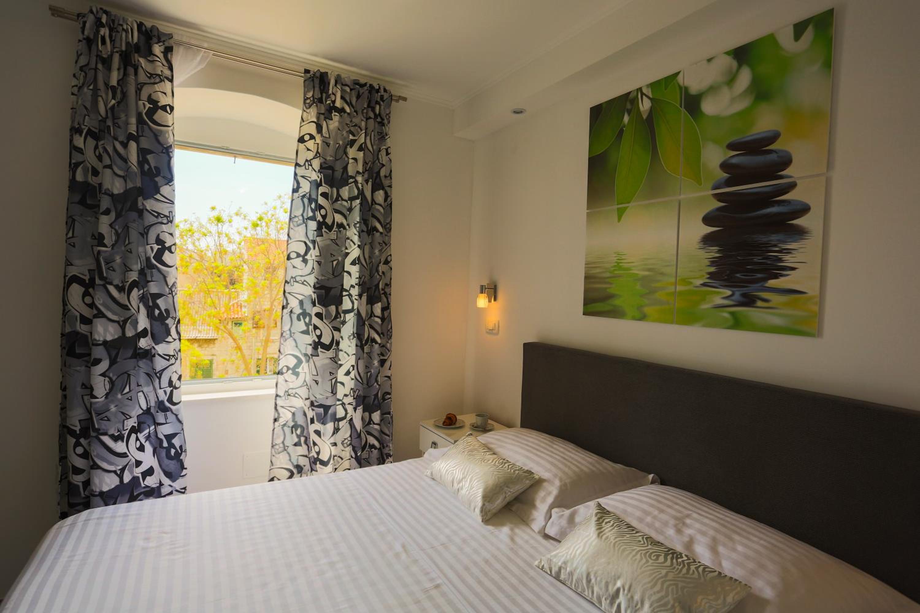 Nirvana rooms Split