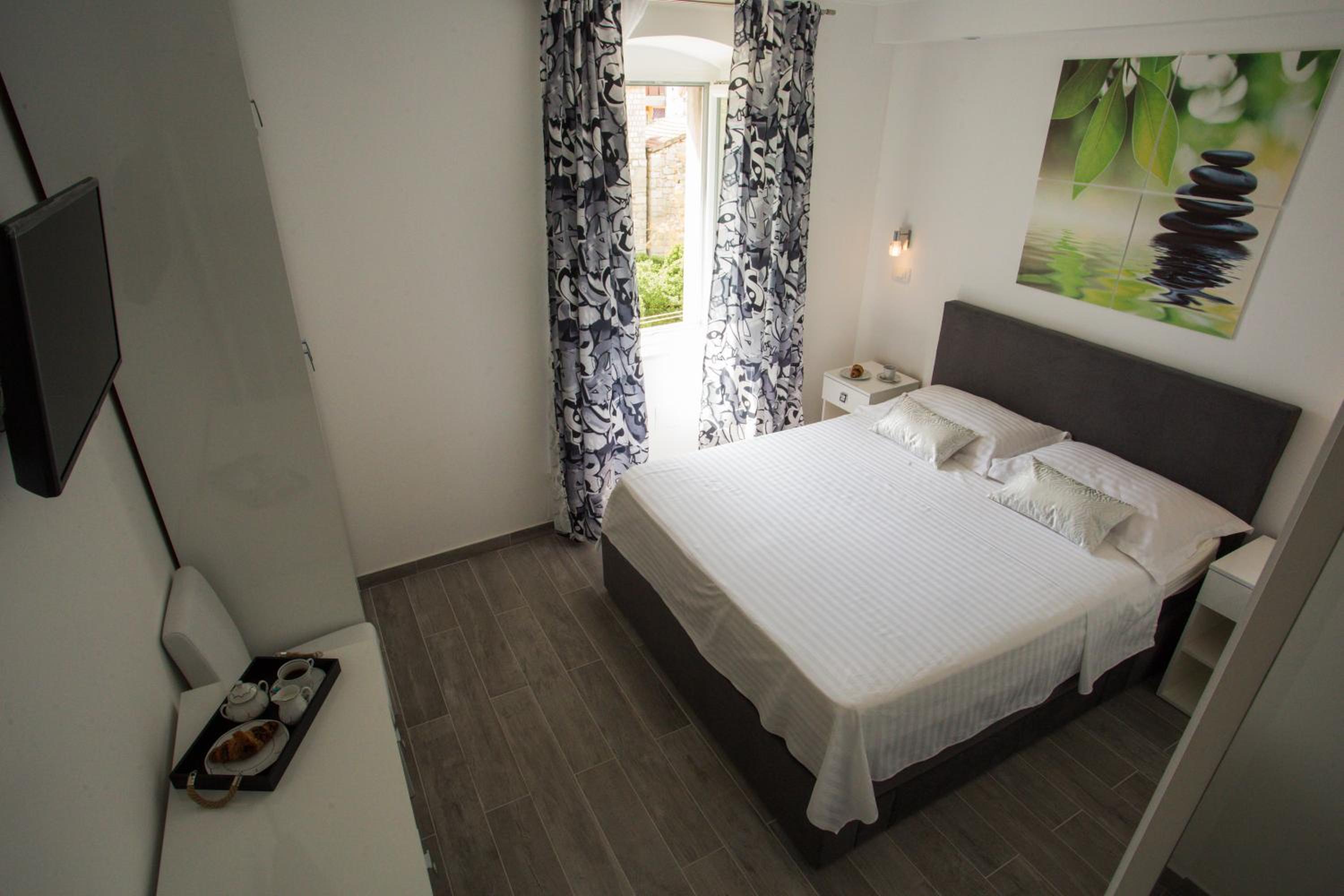 Nirvana rooms Split photo 3
