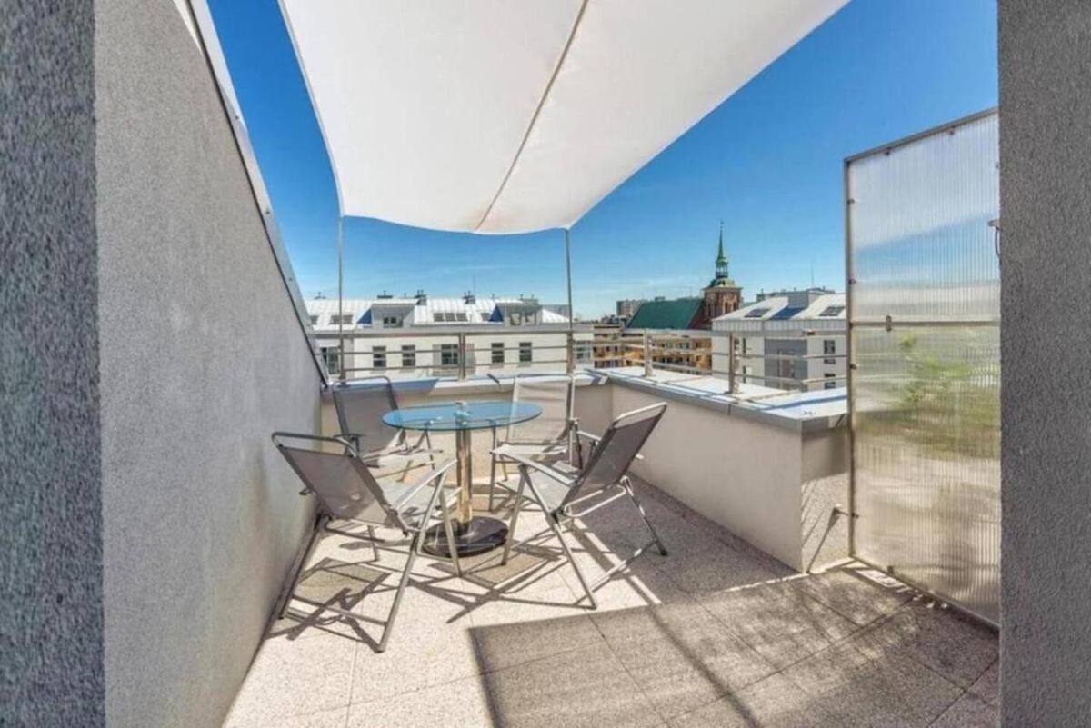 Close-Chic Apartments - Cozy and Bright - Great Location &Swietej Barbary