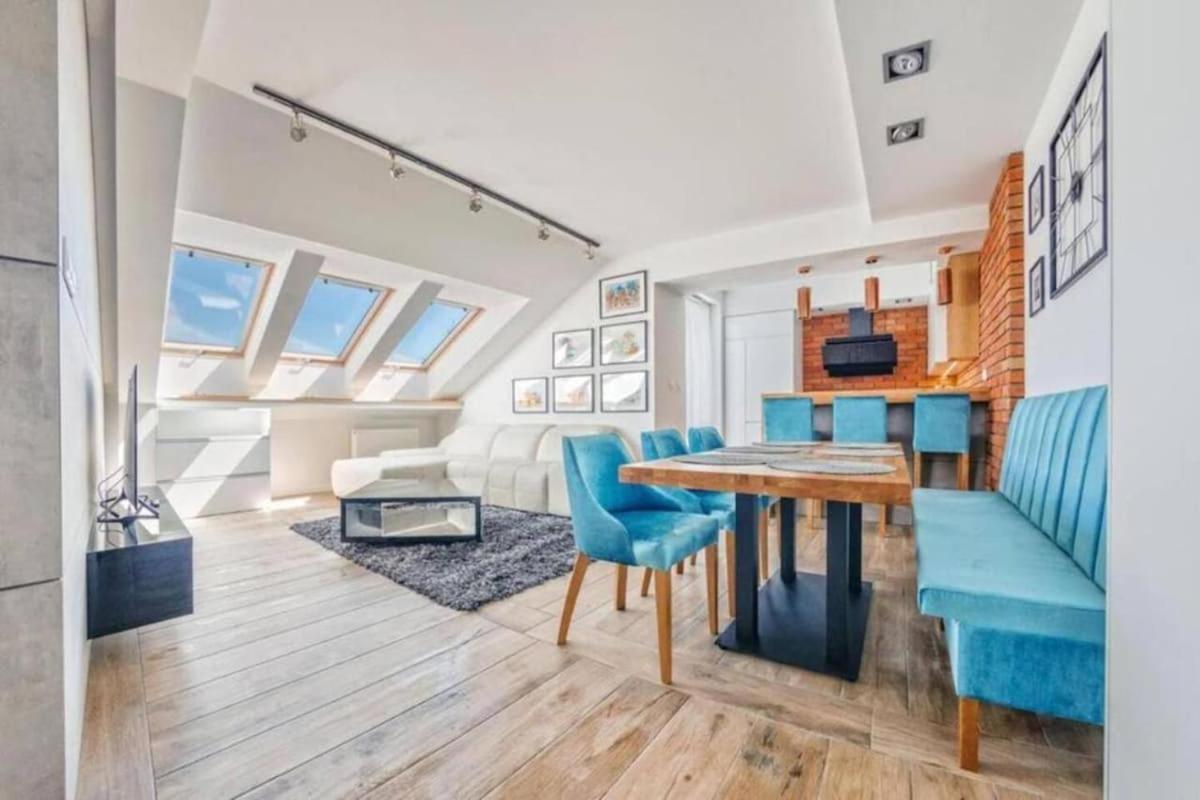 Close-Chic Apartments - Cozy and Bright - Great Location &Swietej Barbary