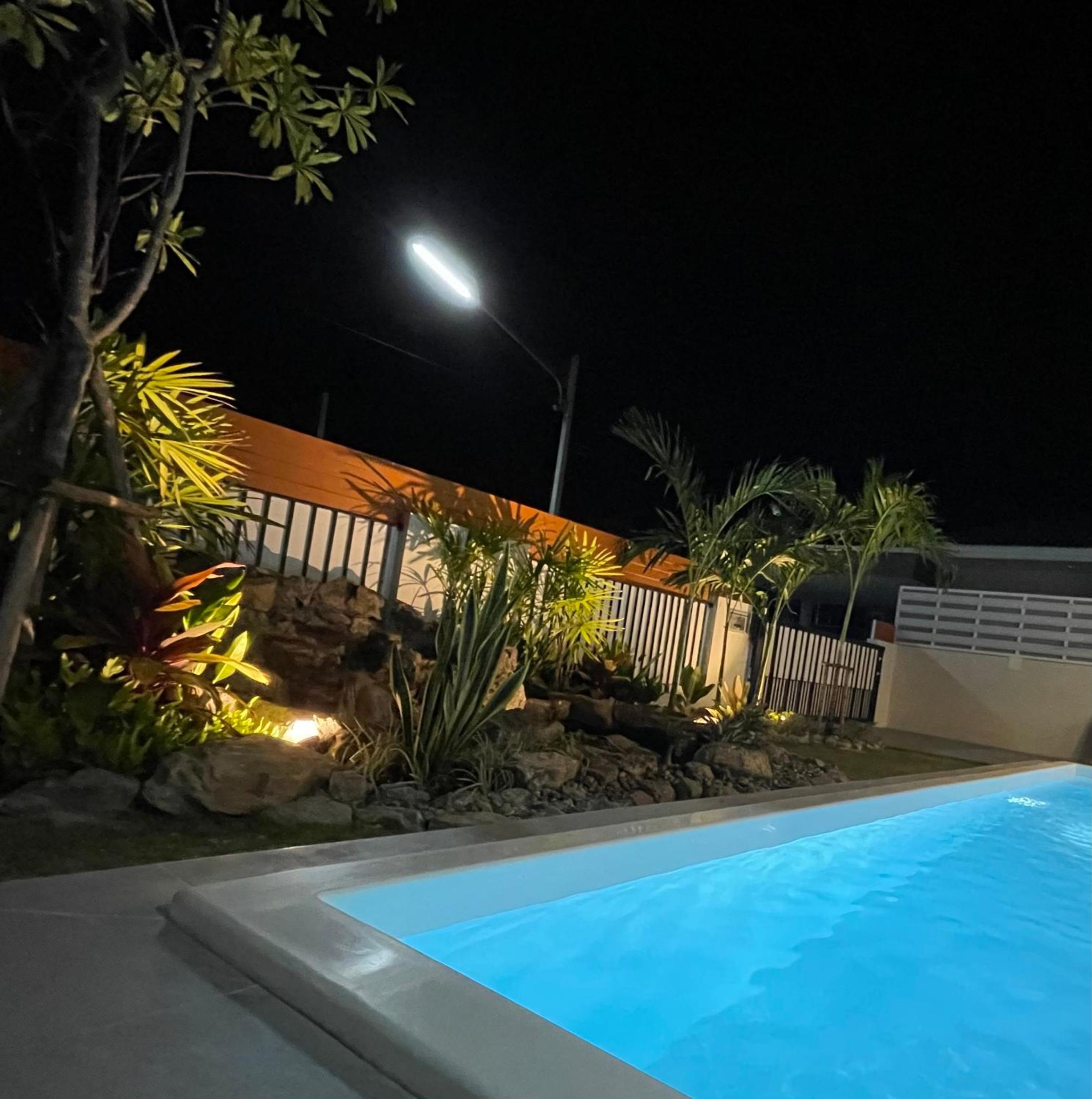 Villa Jungle Zen Private Pool Villa 15 min from Beach