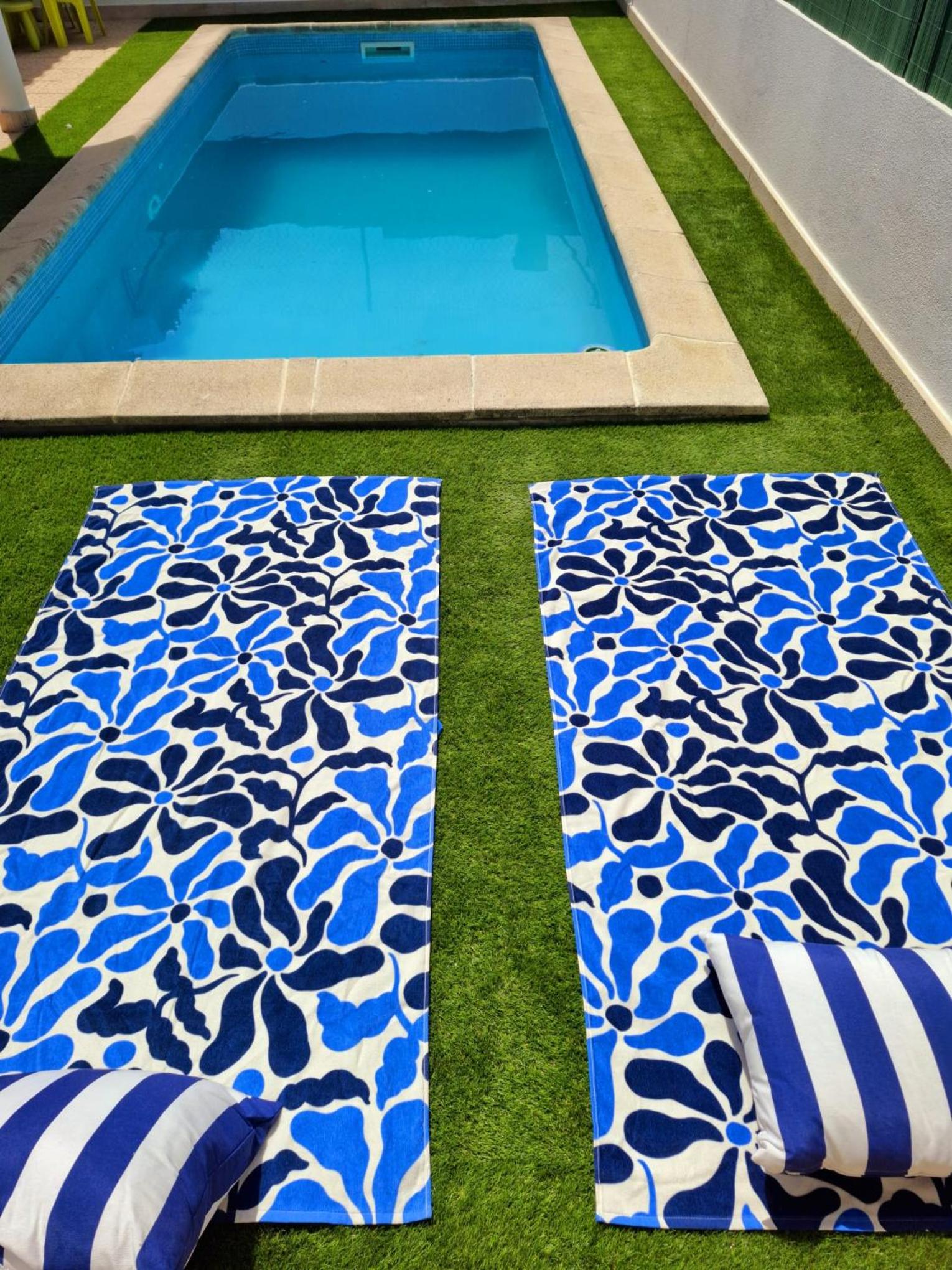 Meco Beach and Pool Villa