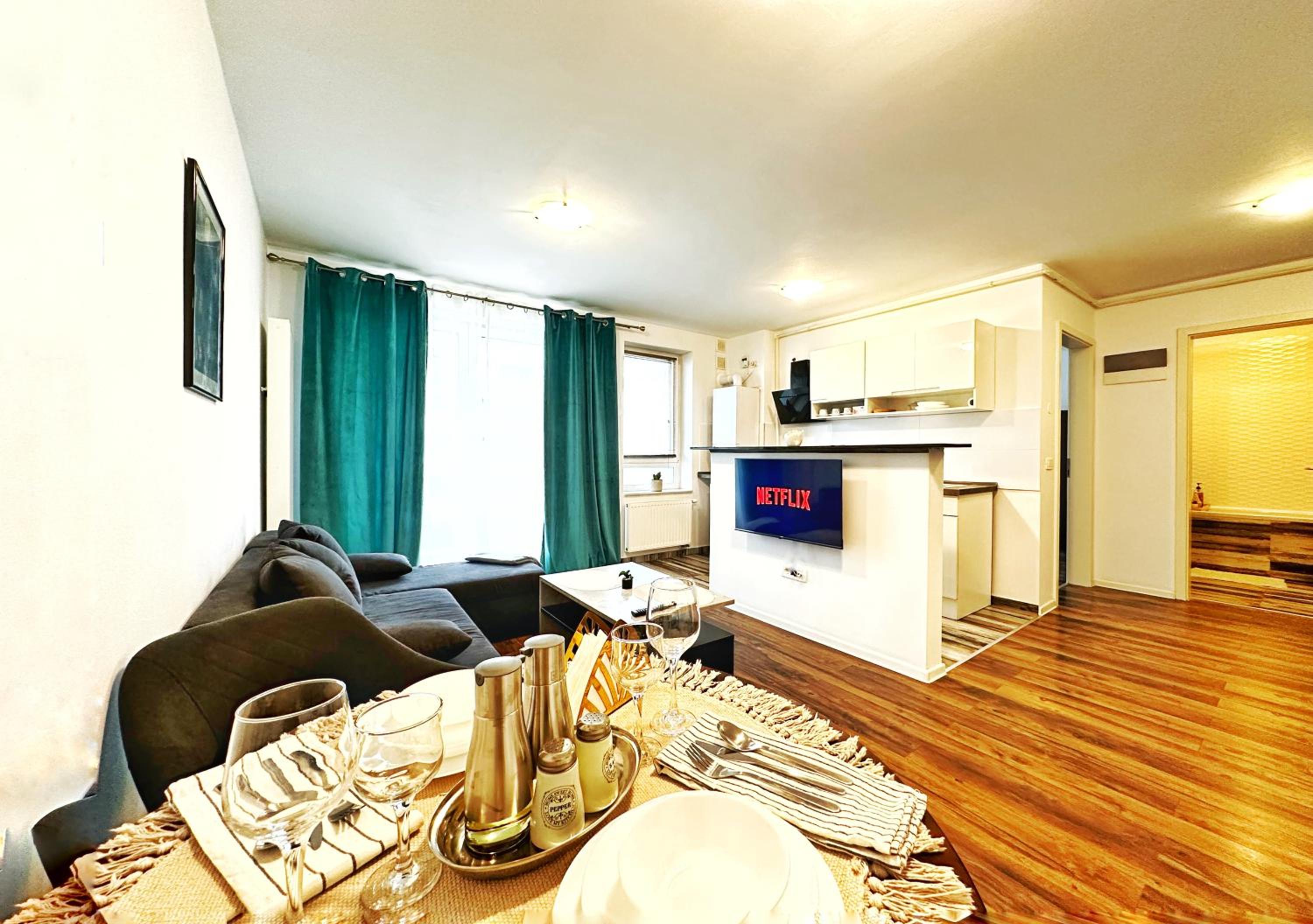 Plermont Luxury Apartments Coresi Kasper