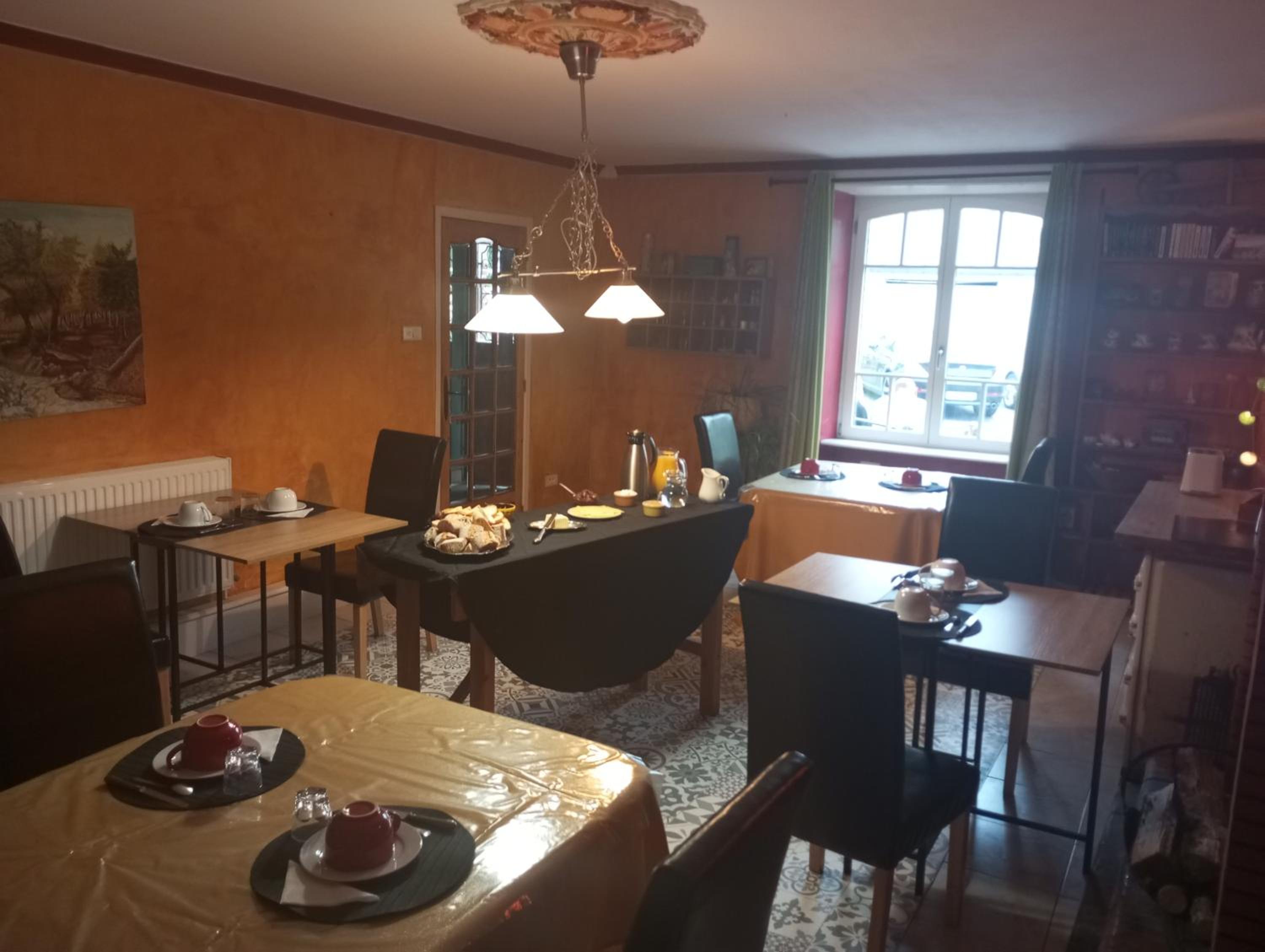 Photo 19