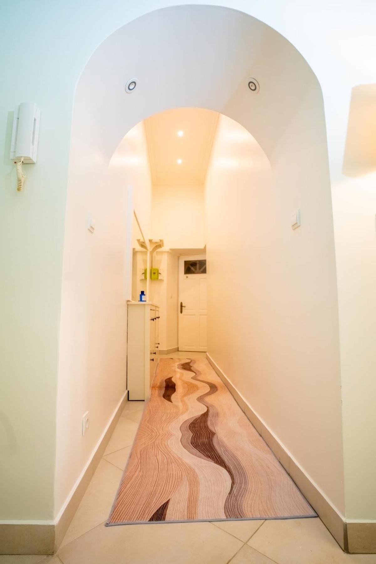 Cozy Apartment in Old Town Nice