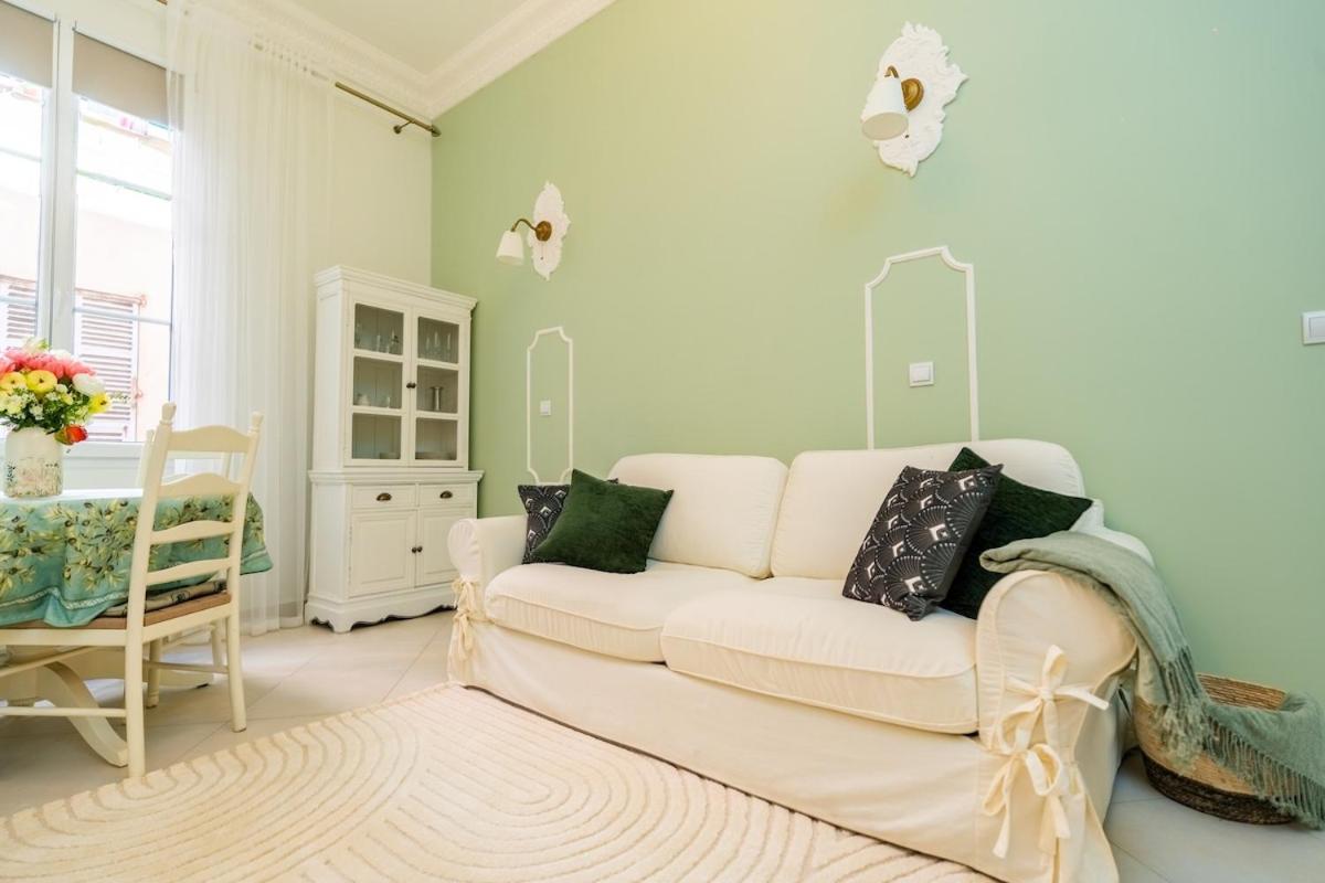 Cozy Apartment in Old Town Nice
