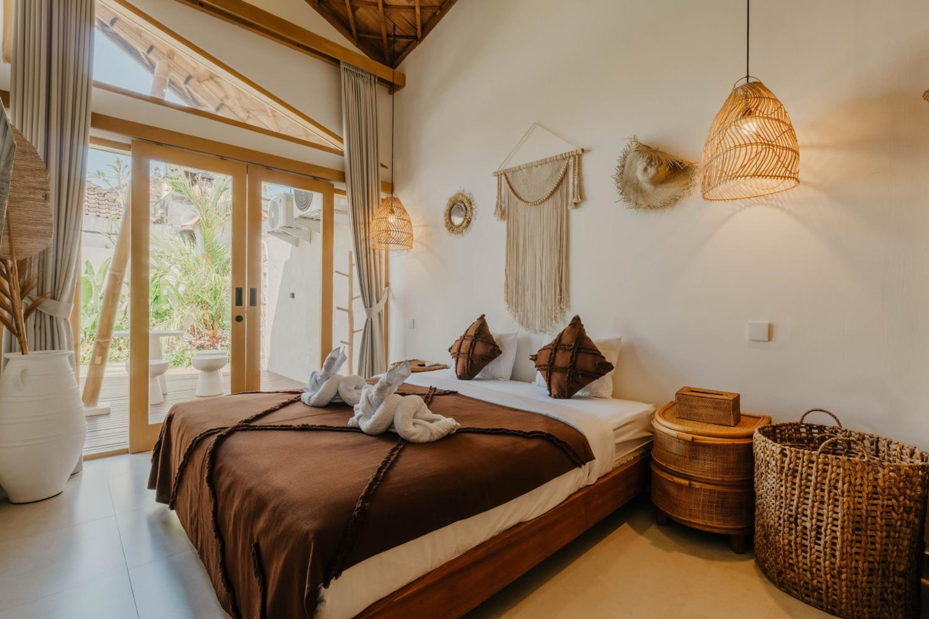 NEW! Villa Marcela - 2BR Villa in Berawa