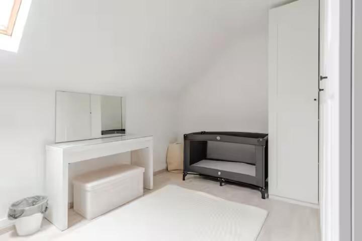 Elegant Stay in Châtelain Ixelles