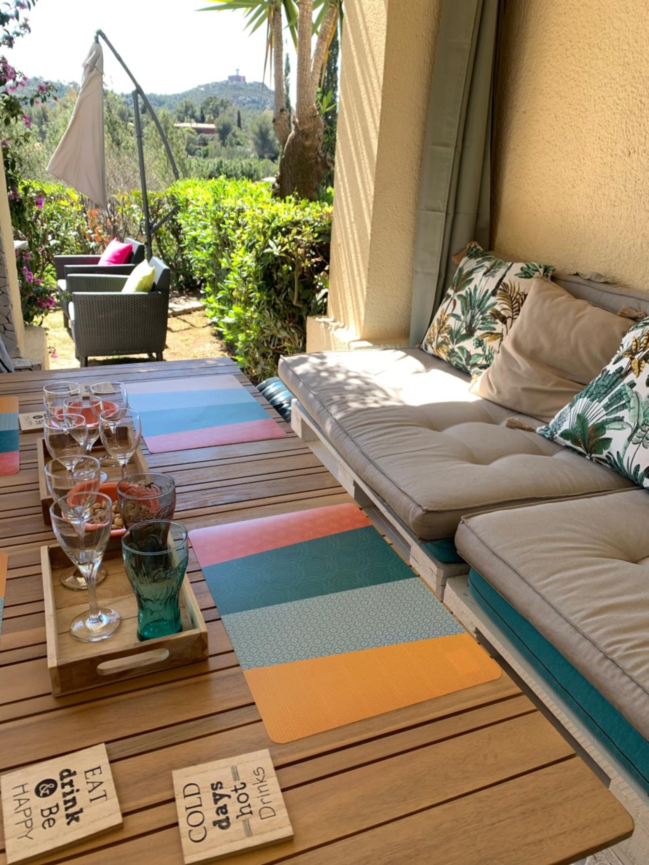 CAP ESTÉREL Famille - Multisports- Appartement 4 personnes en Rez de Jardin - vue Mer -Terrasse -Parking -