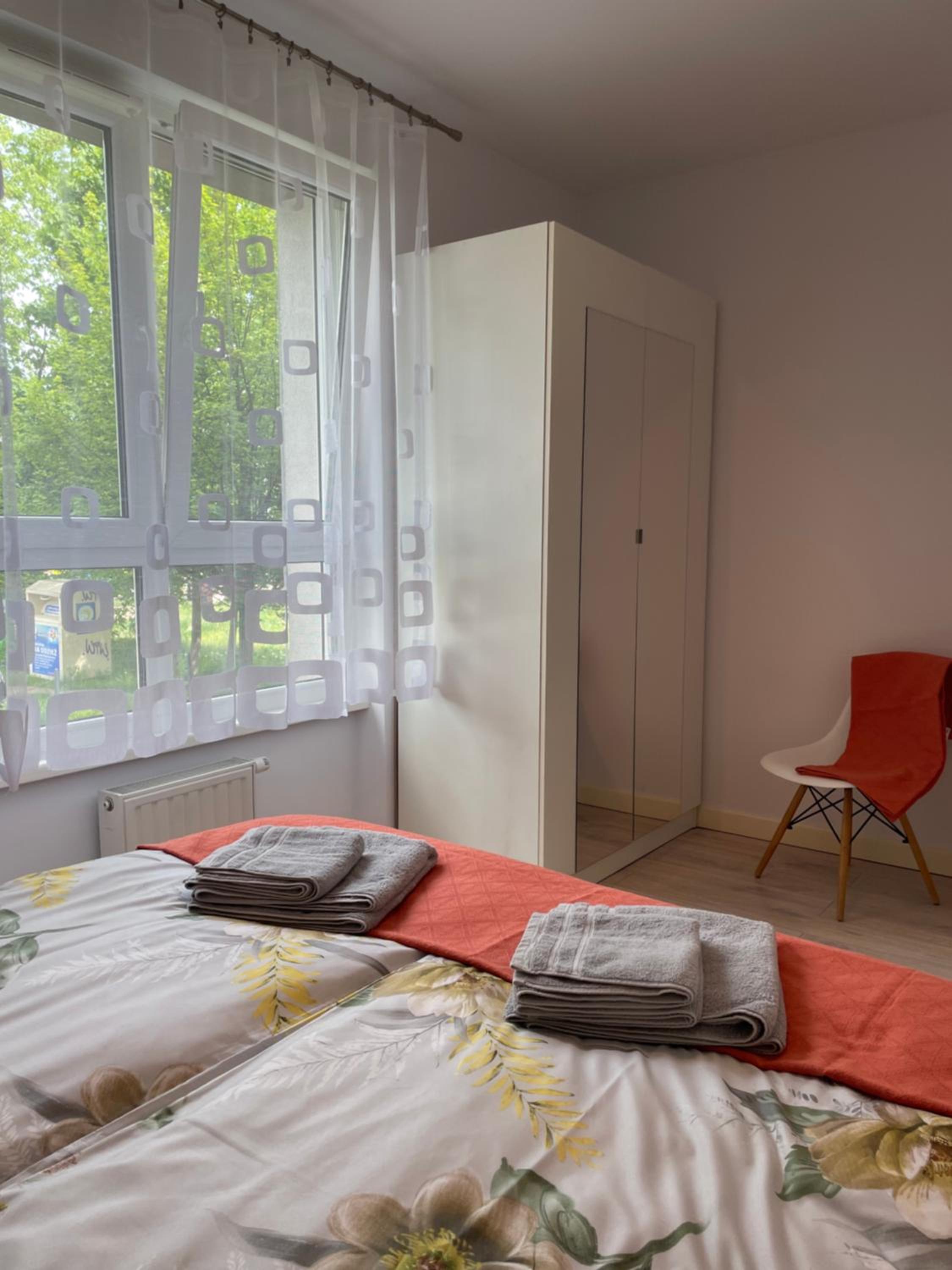 Apartament - jak w domu - 130m2 z Tarasem i ogródkiem