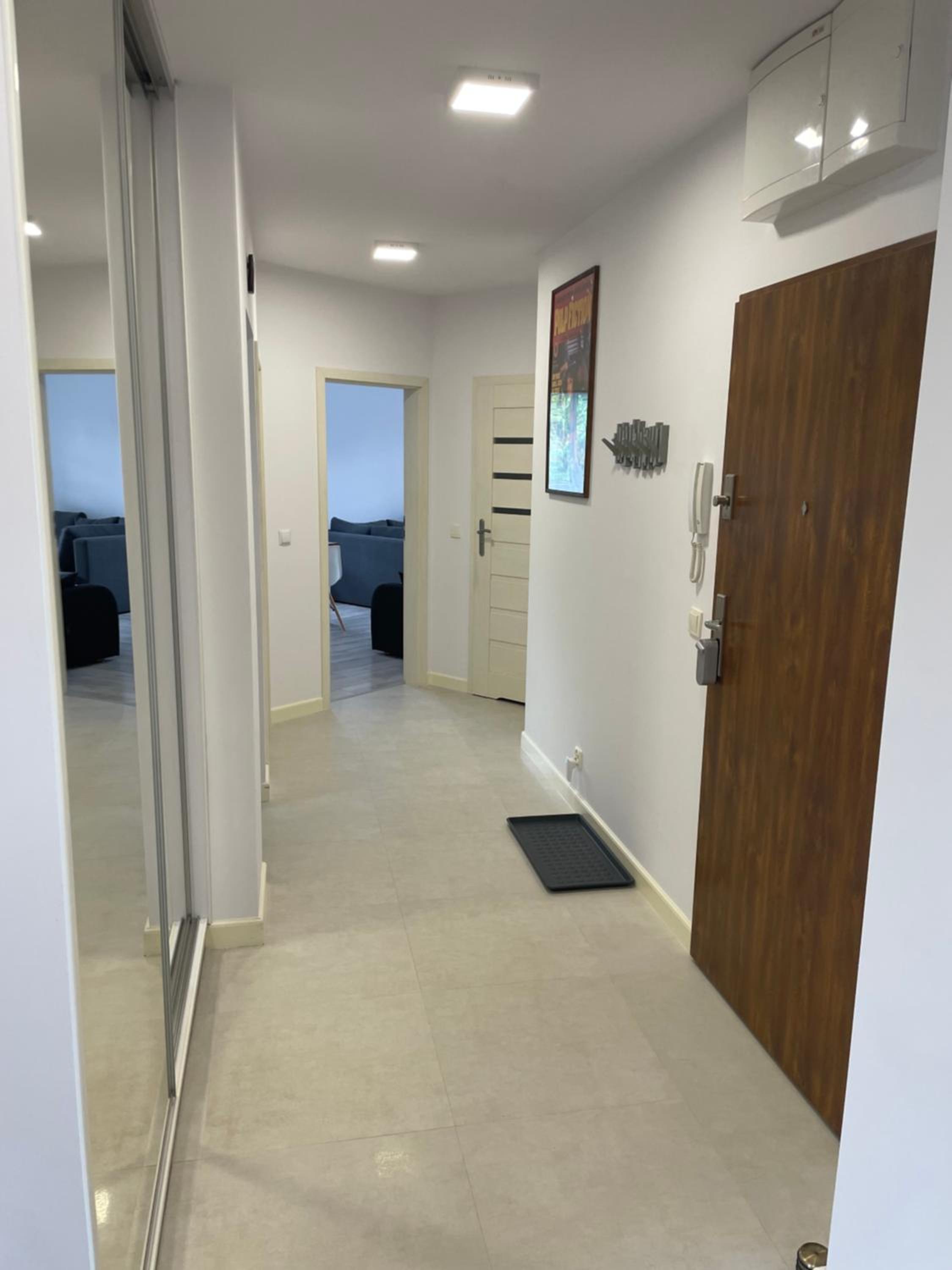 Apartament - jak w domu - 130m2 z Tarasem i ogródkiem