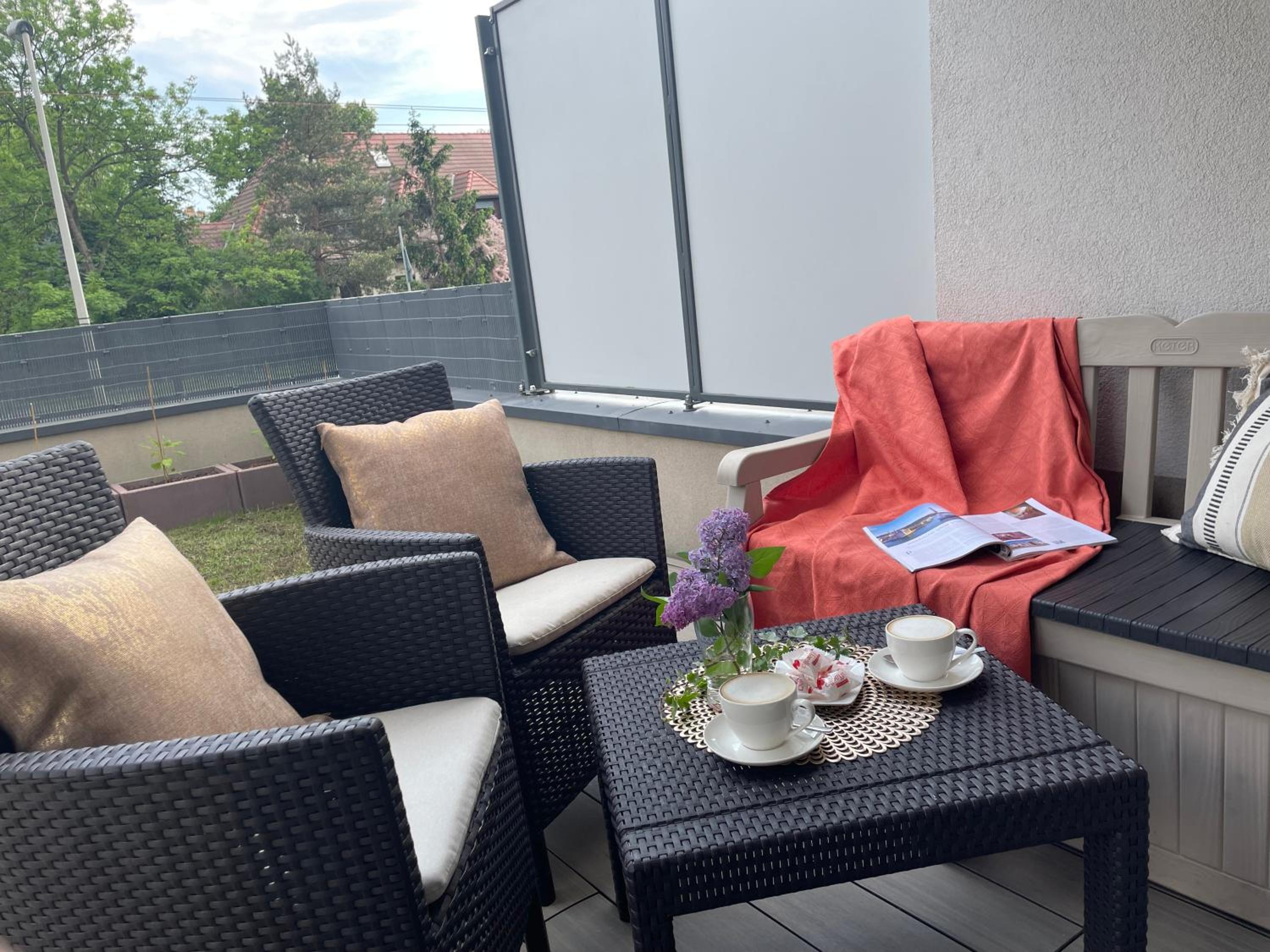 Apartament - jak w domu - 130m2 z Tarasem i ogródkiem