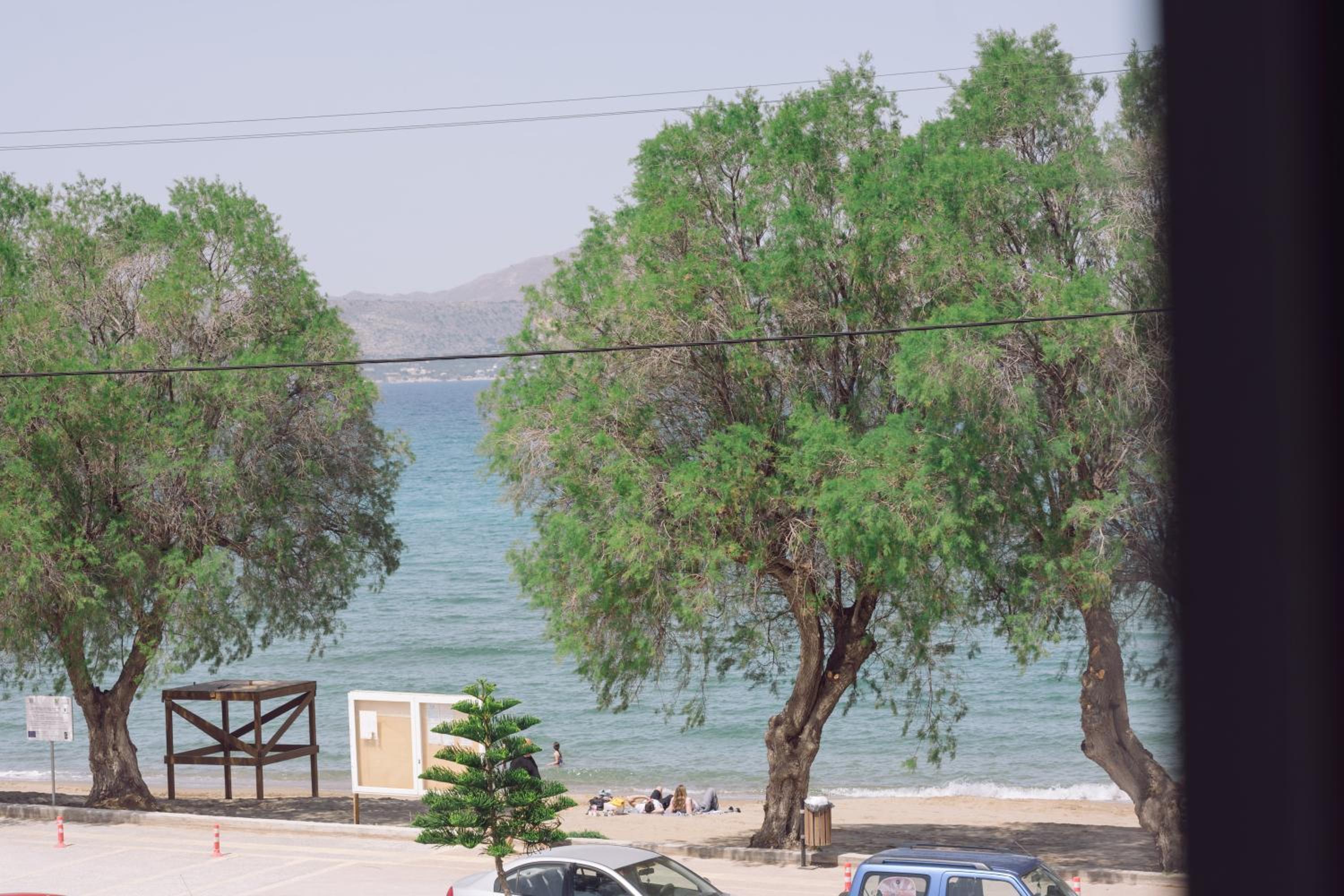 ARETOUSA Seafront House
