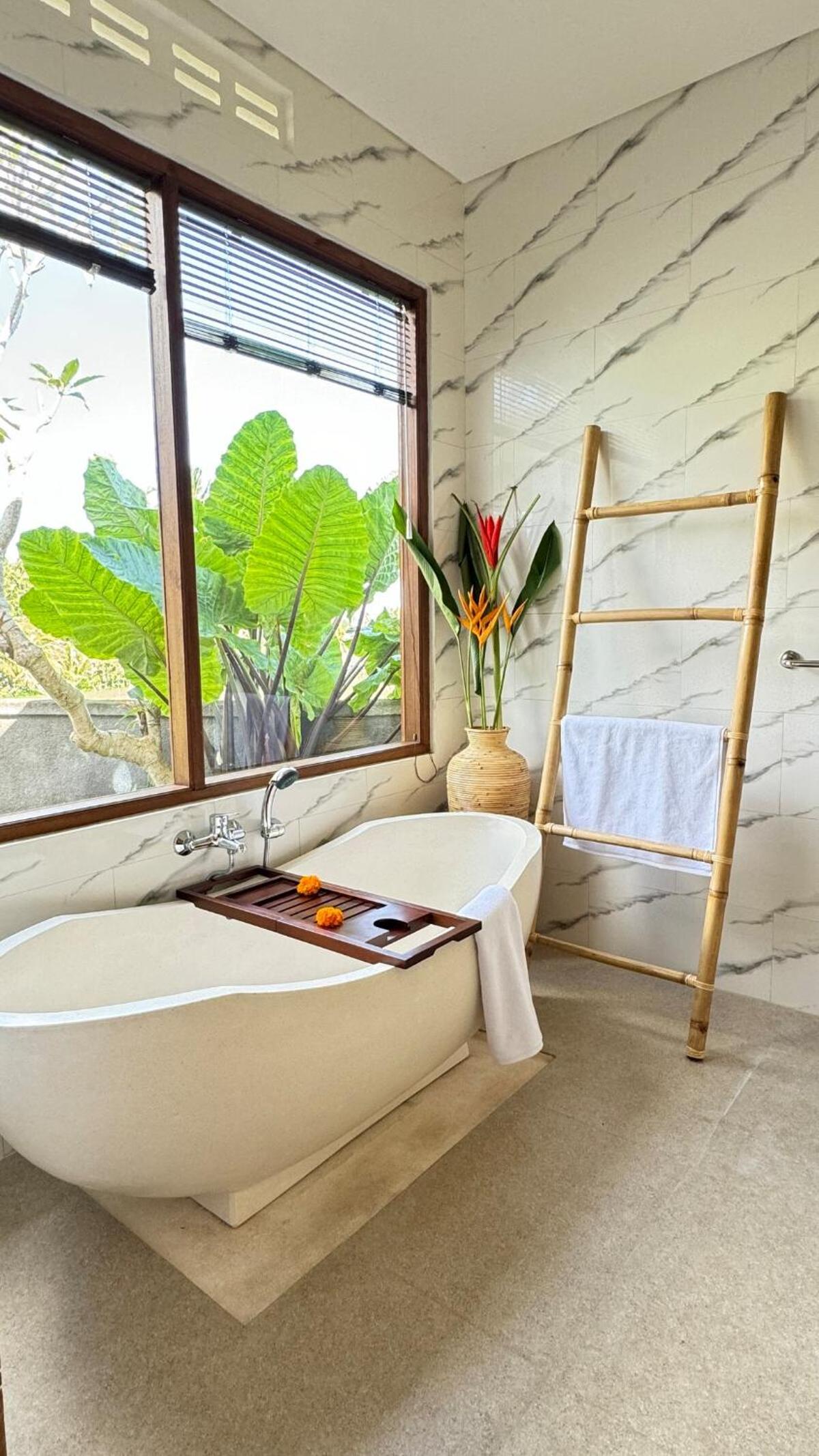Romantic Villa in Ubud Private Pooll and Rice Fields View